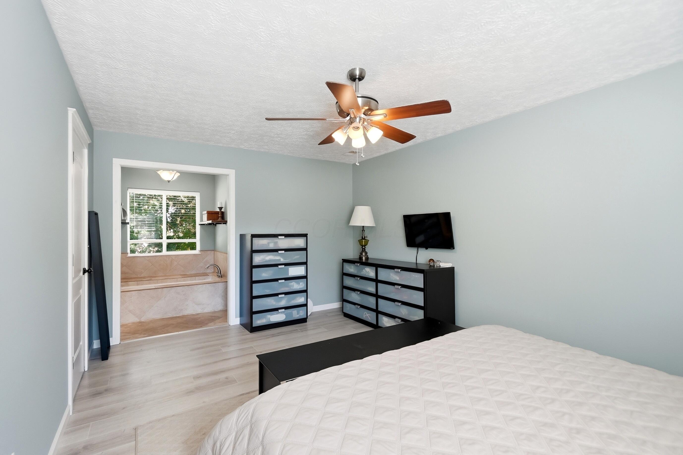 470 Sutterton Drive Property Photo 35