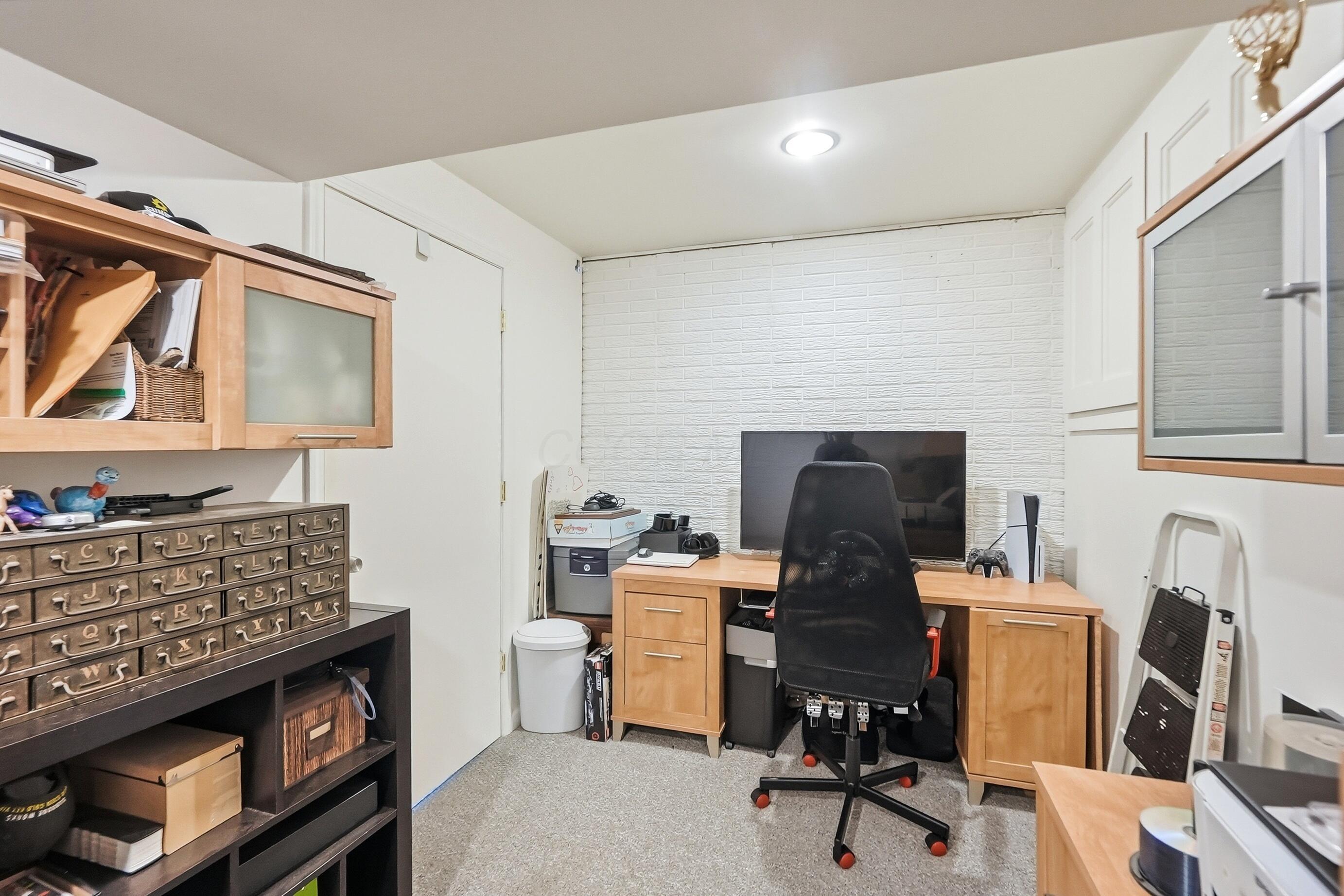 470 Sutterton Drive Property Photo 67