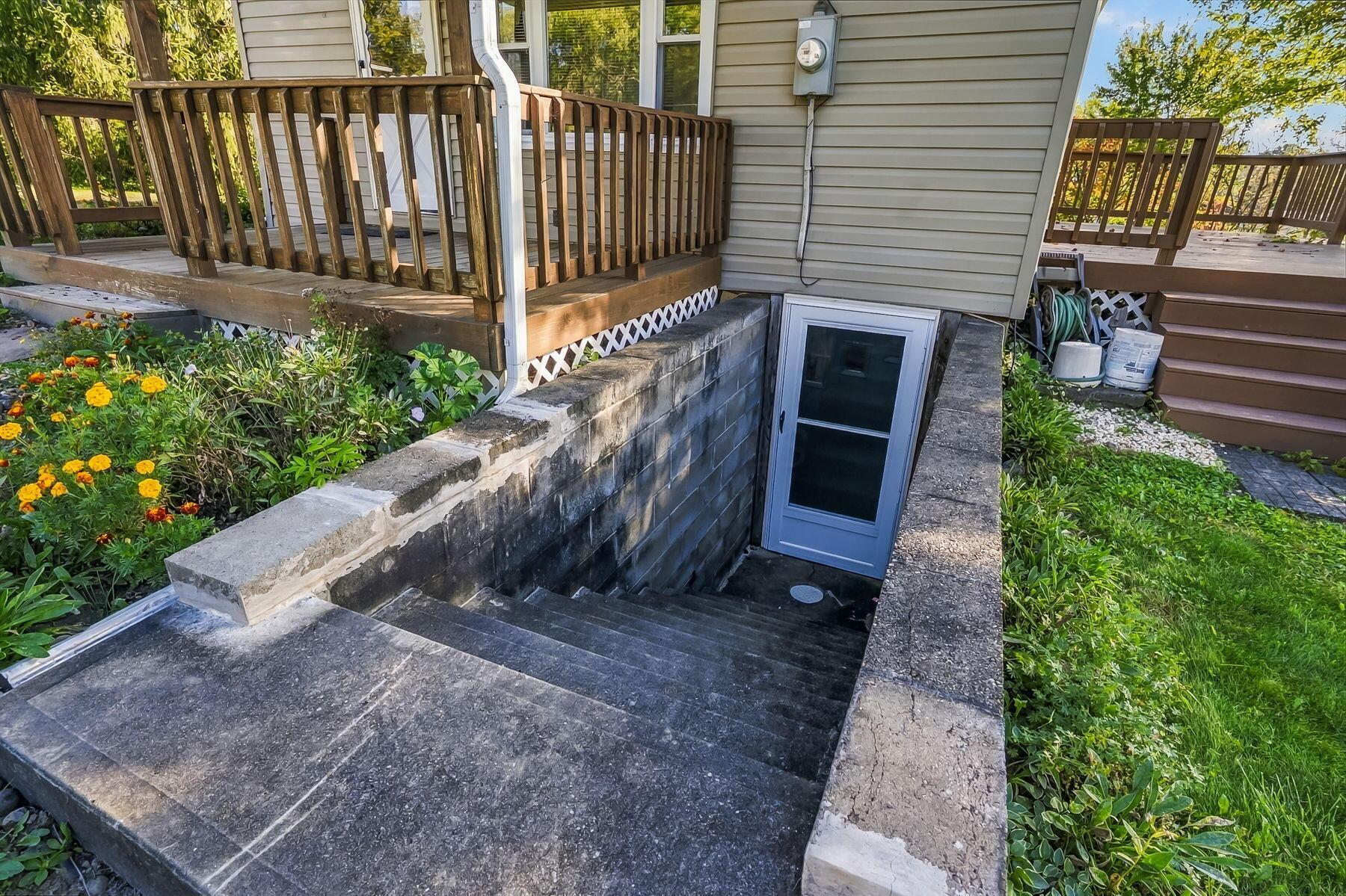 75603 Virtue Road Property Photo 8