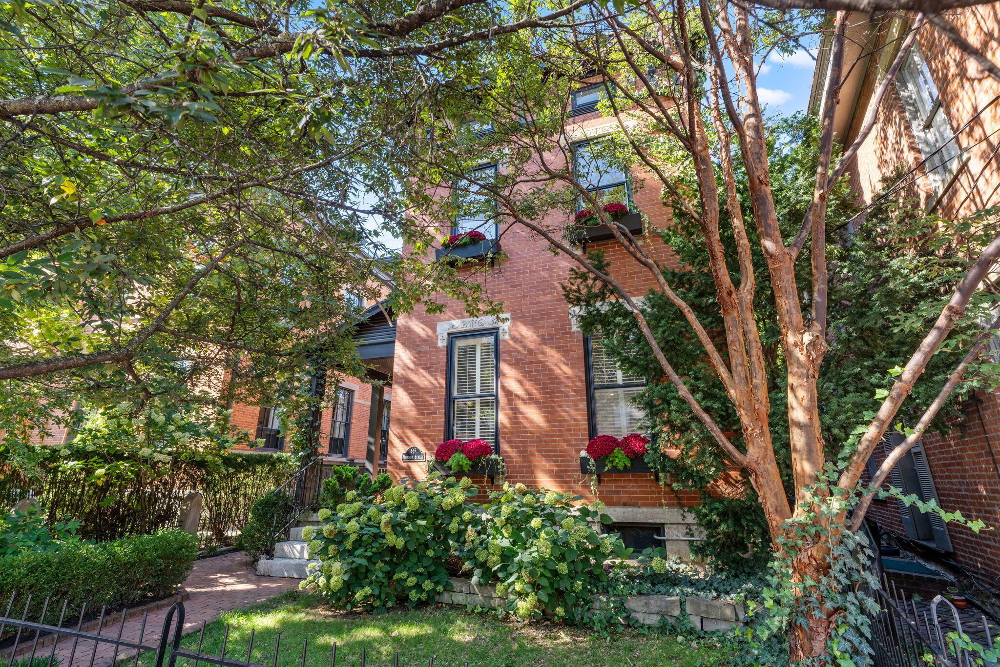 665 Mohawk Street Property Photo 2