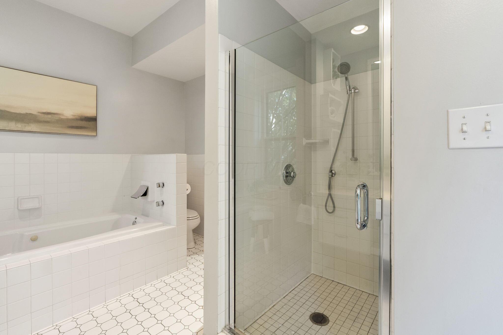 665 Mohawk Street Property Photo 16