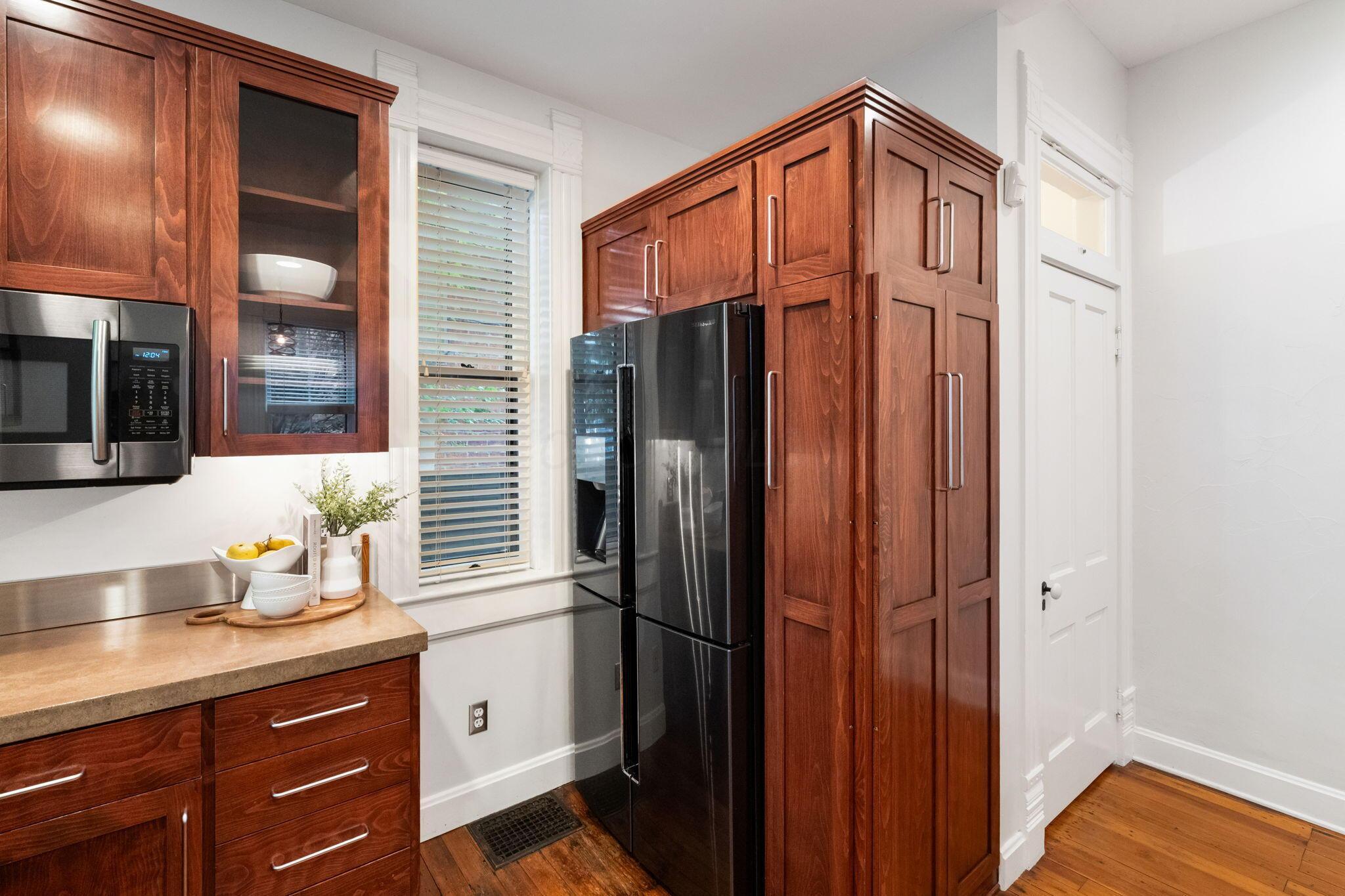665 Mohawk Street Property Photo 39