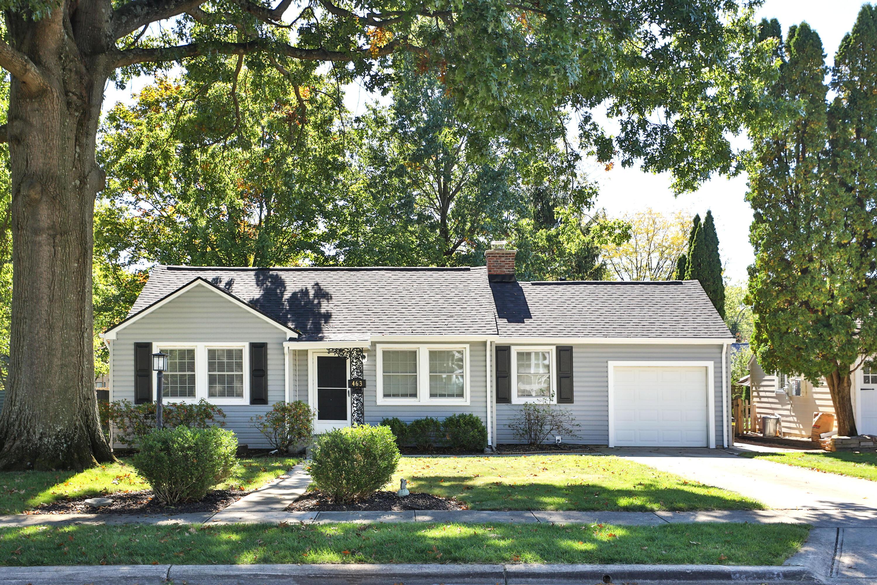 463 Kenbrook Drive Property Photo 1