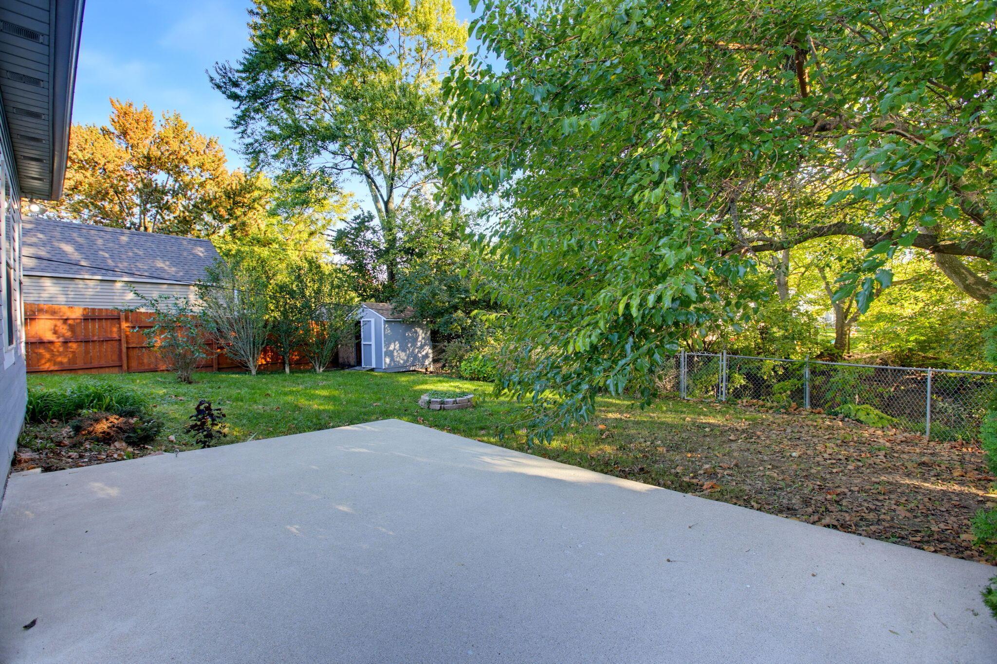 2815 Brookpark Circle E Property Photo 44