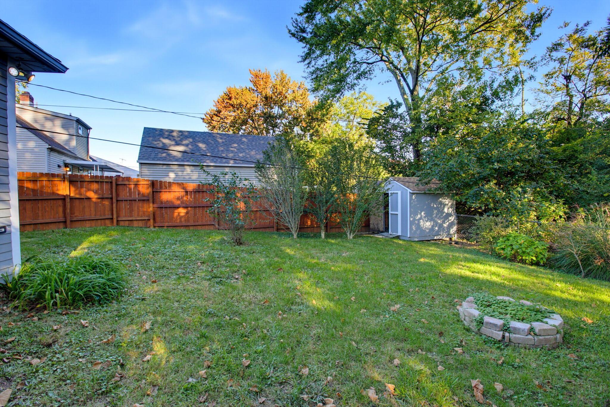 2815 Brookpark Circle E Property Photo 46