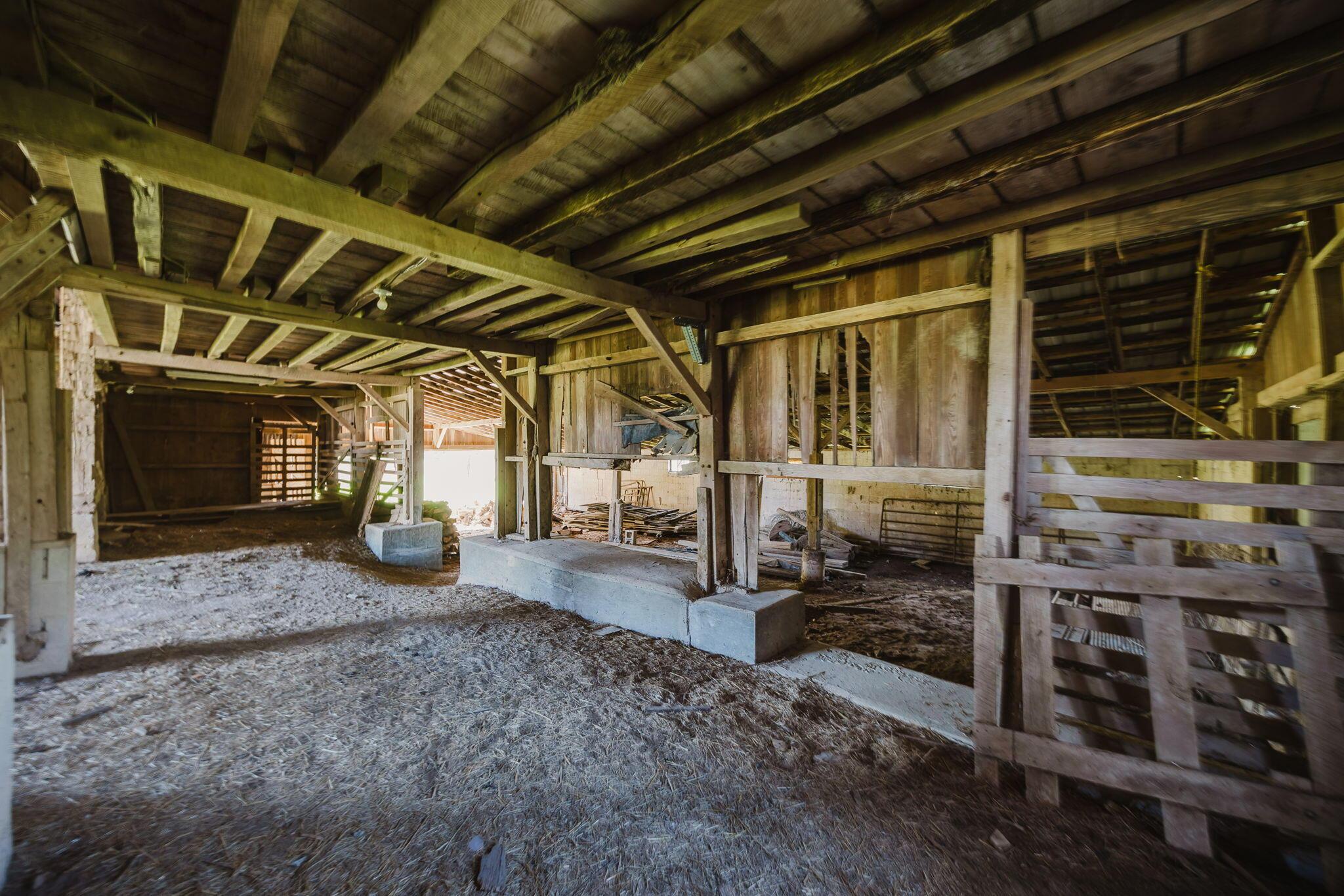 14875 State Road Property Photo 63