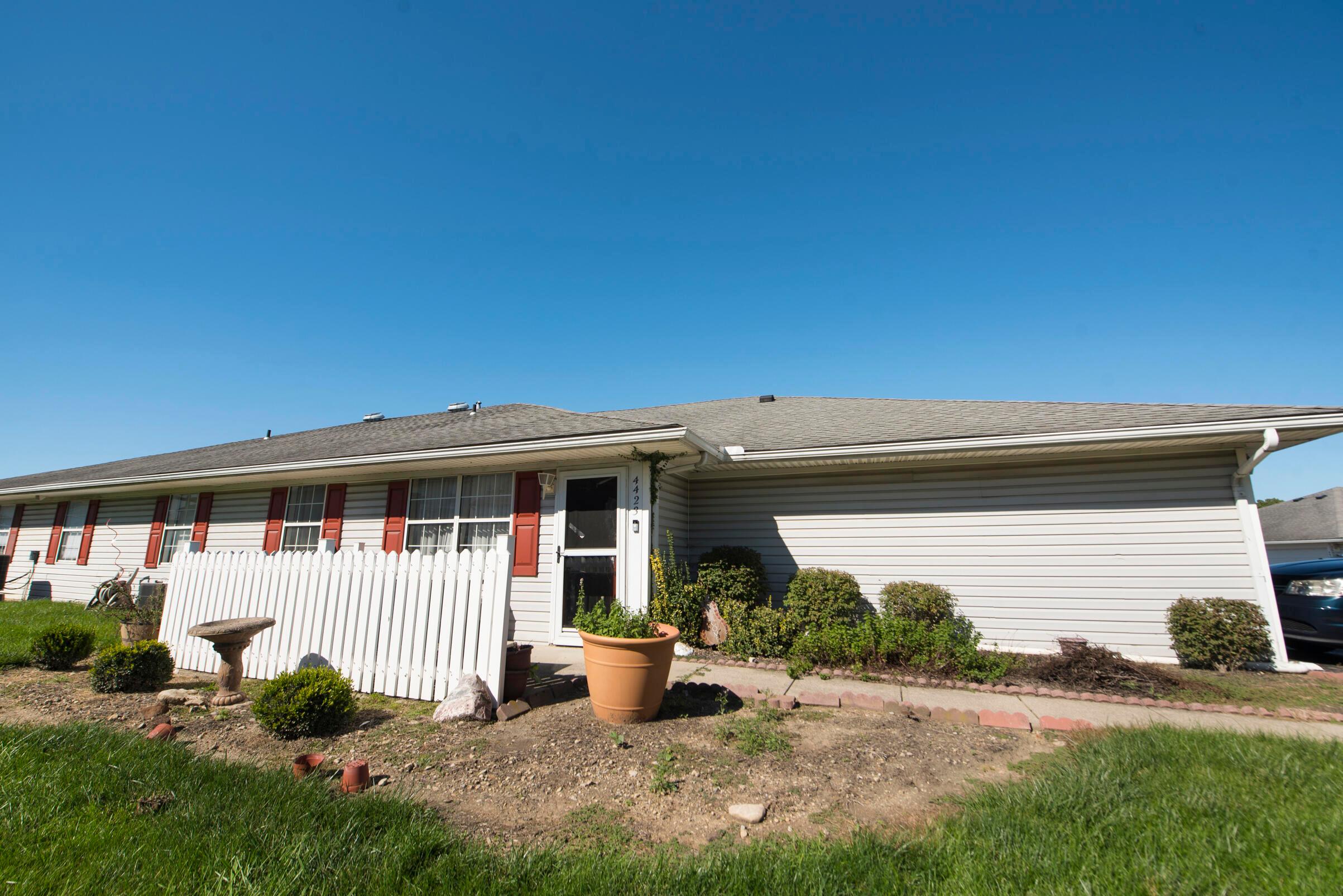 4423 Hammerton Drive, 11A