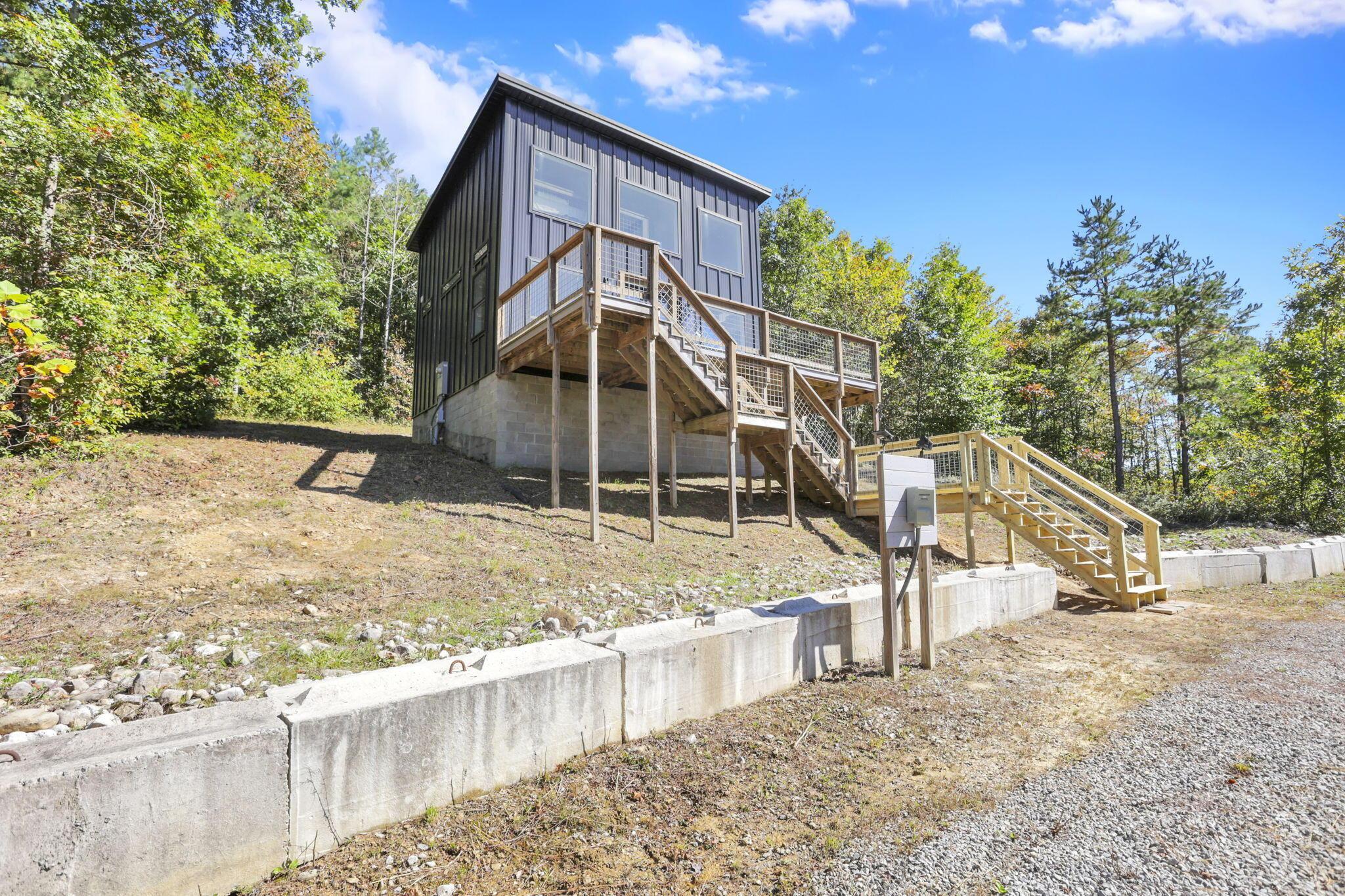 18762 Wagner Road Property Photo 3
