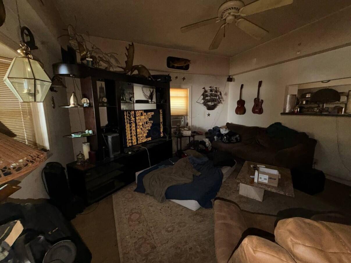 314 E Fancy Street Property Photo 12
