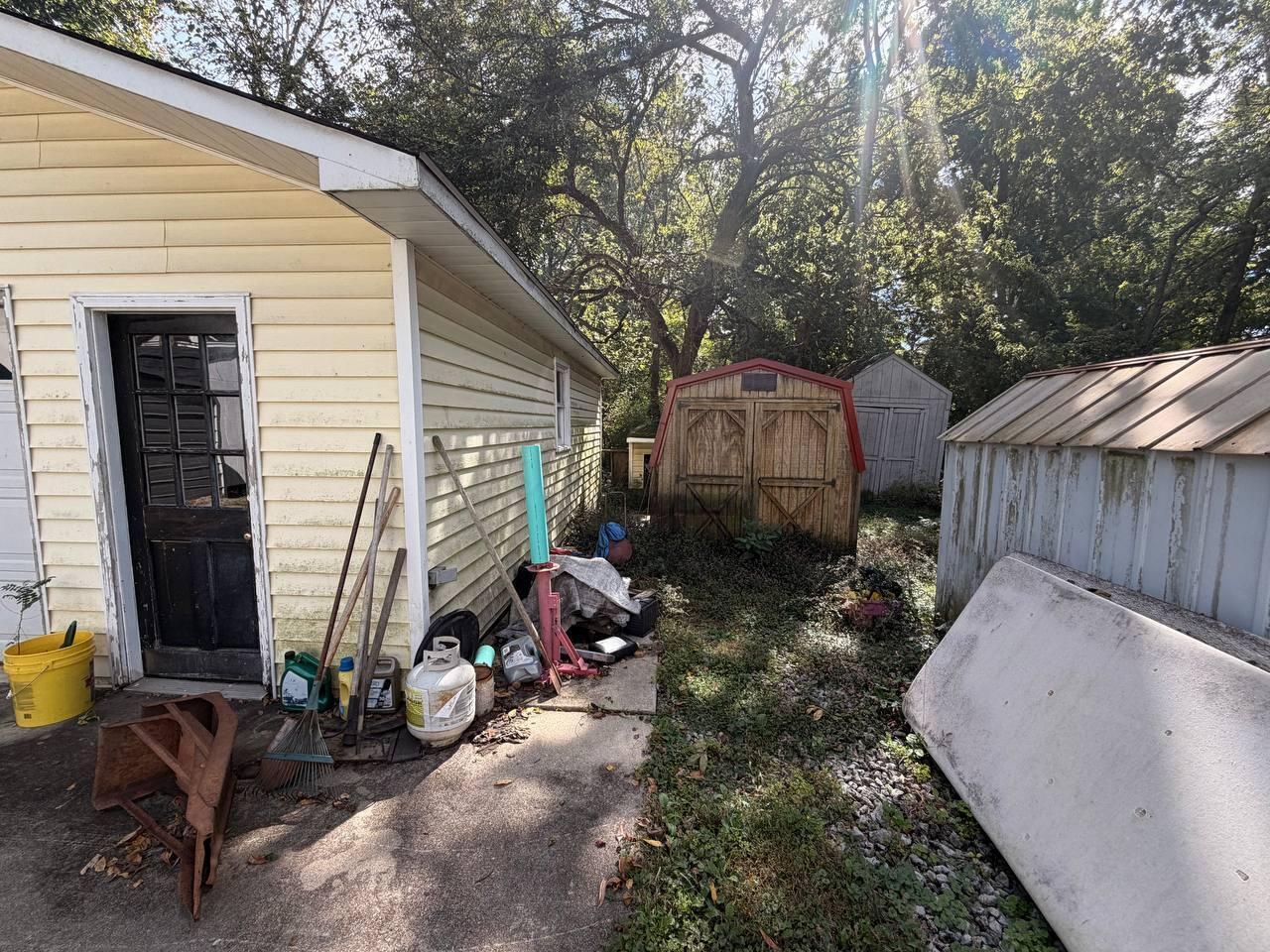 314 E Fancy Street Property Photo 32