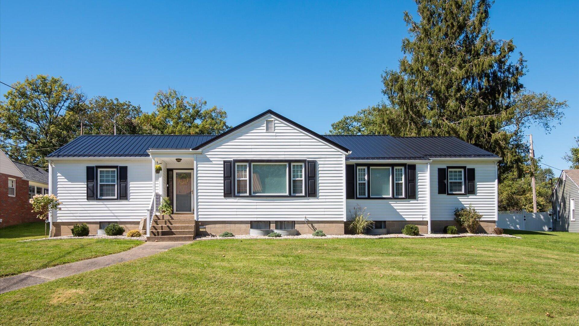 2033 Normandy Circle