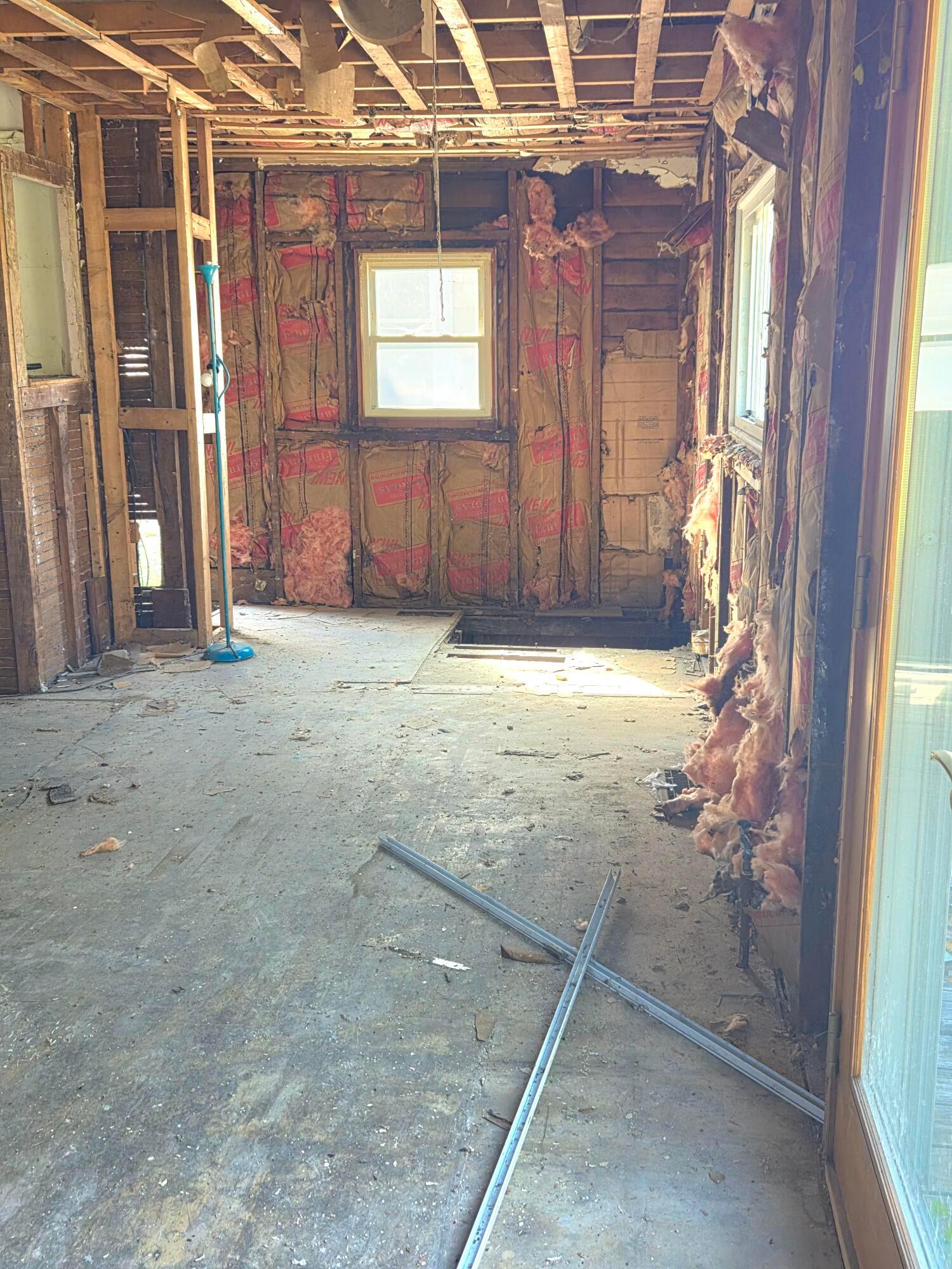 357 Mary Street Property Photo 8