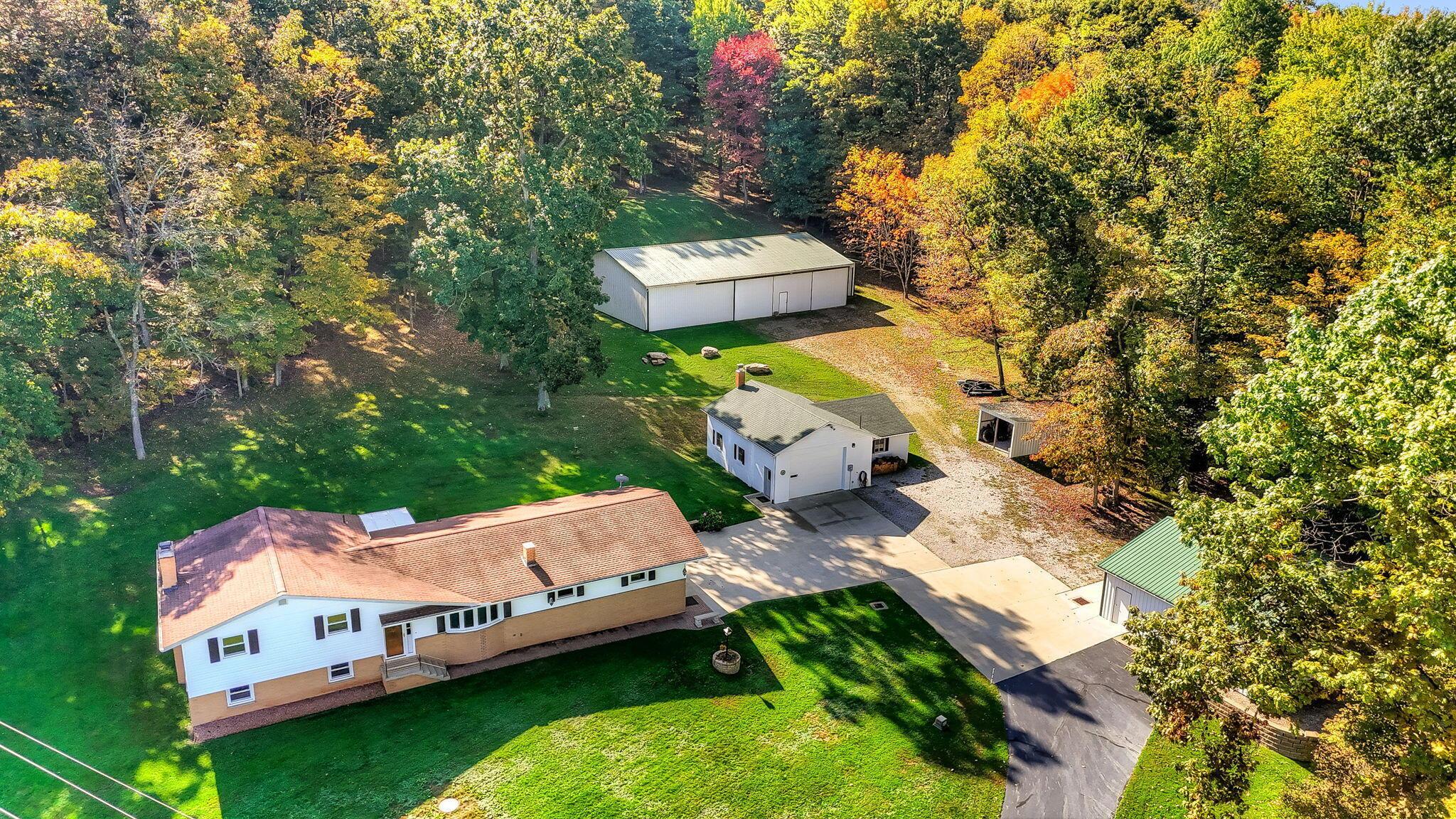 6410 Linnville Road Se Property Photo 1