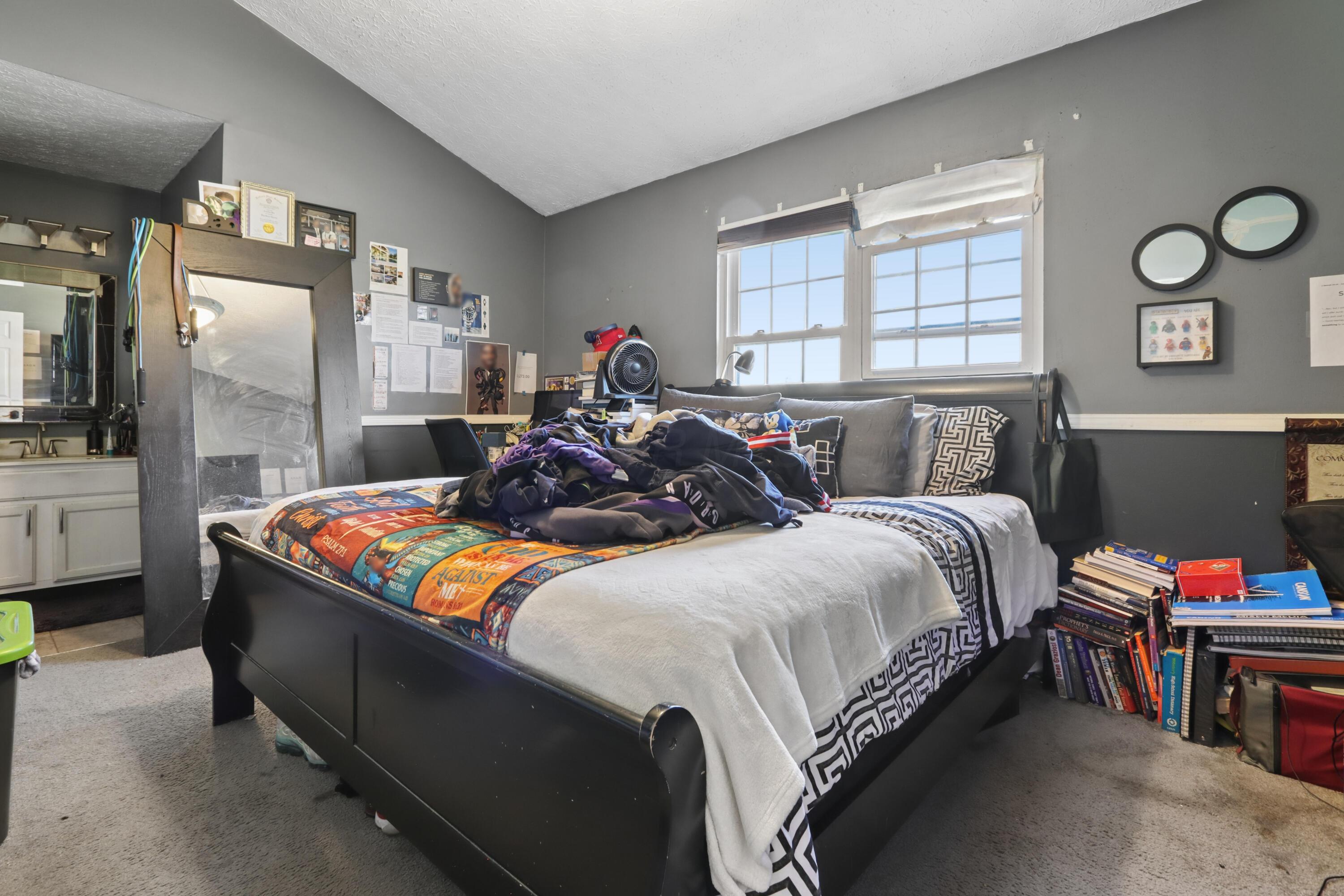 1276 Somerset Way Property Photo 17