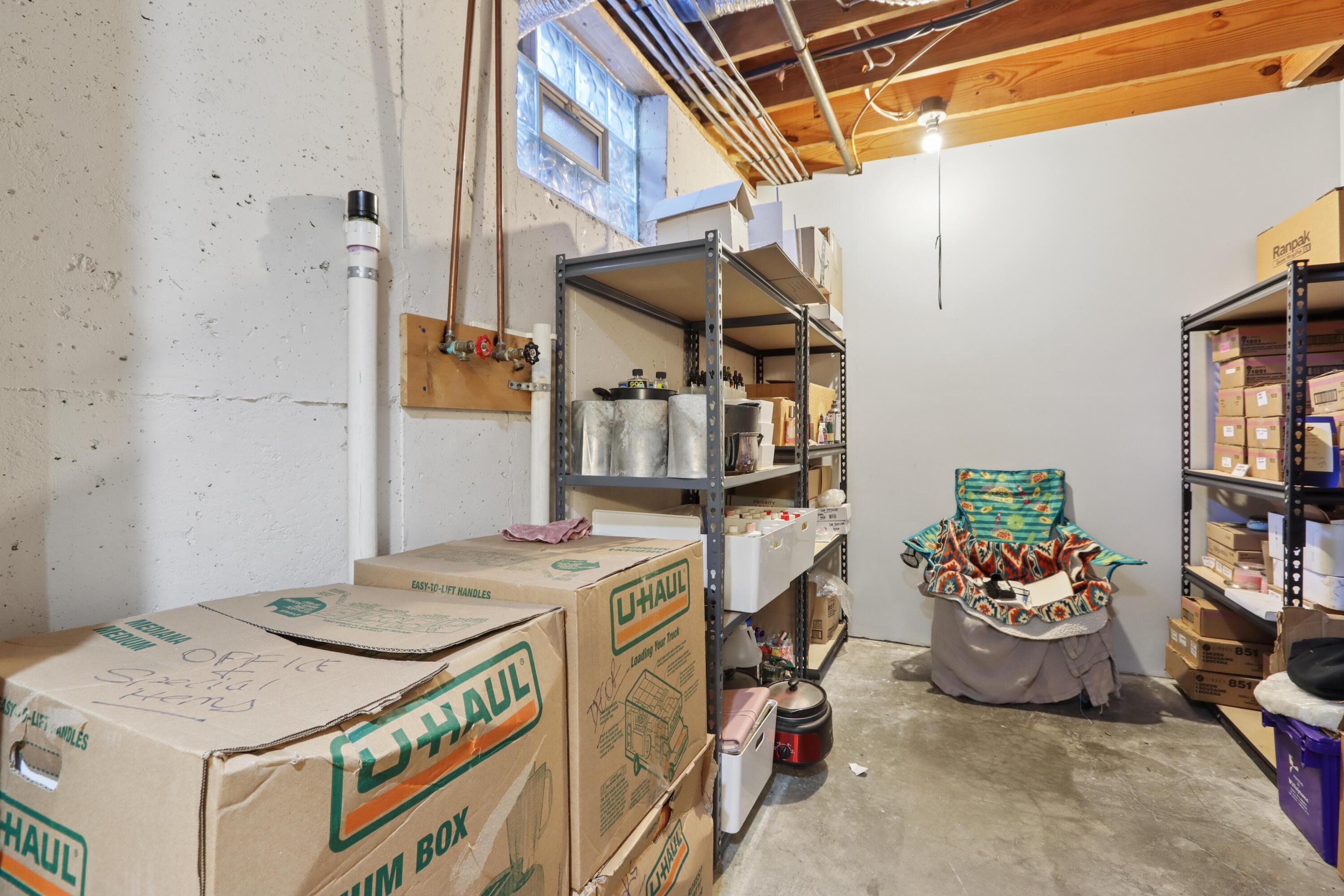1276 Somerset Way Property Photo 30