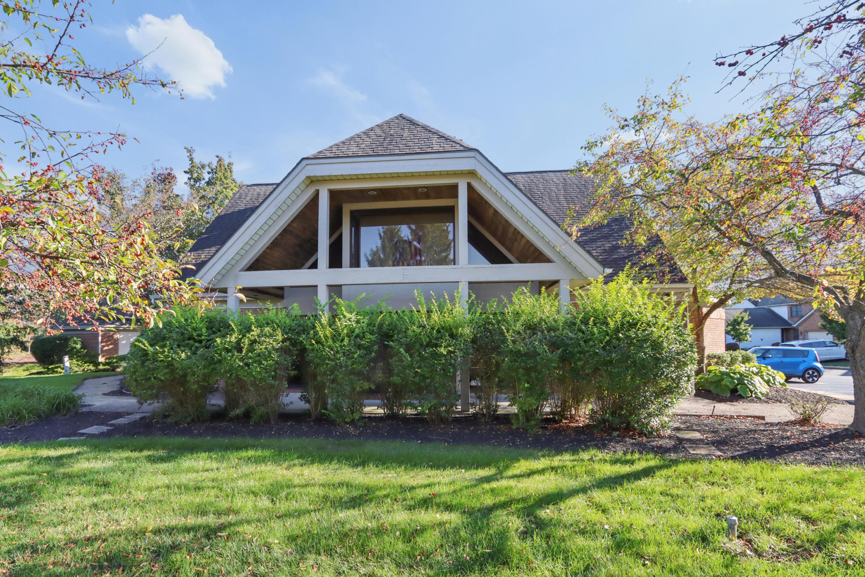 1276 Somerset Way Property Photo 34