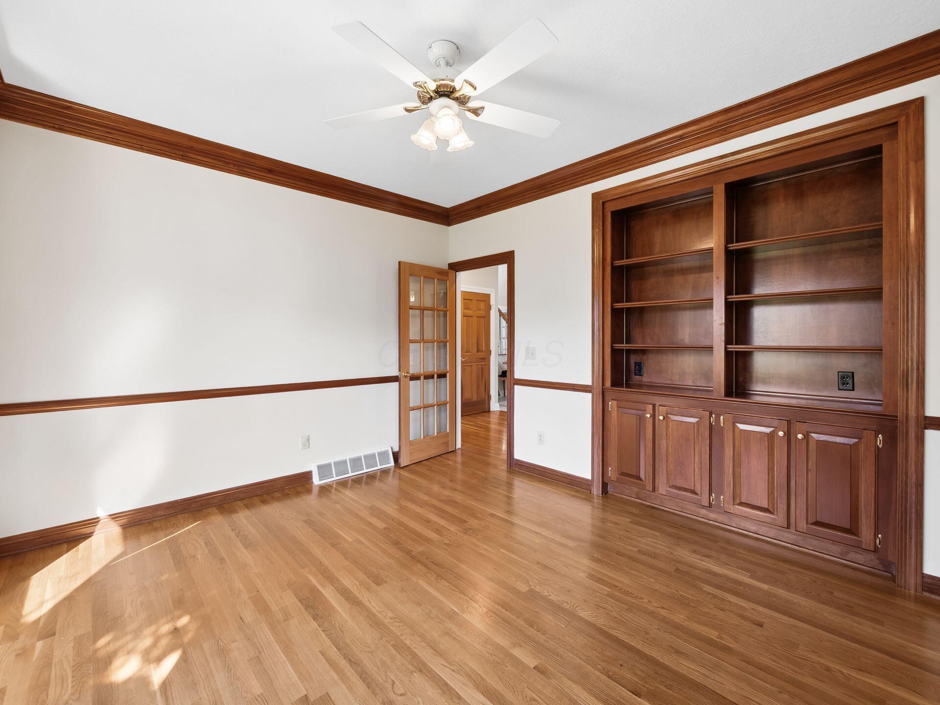 8242 Harvest Wind Drive Property Photo 8