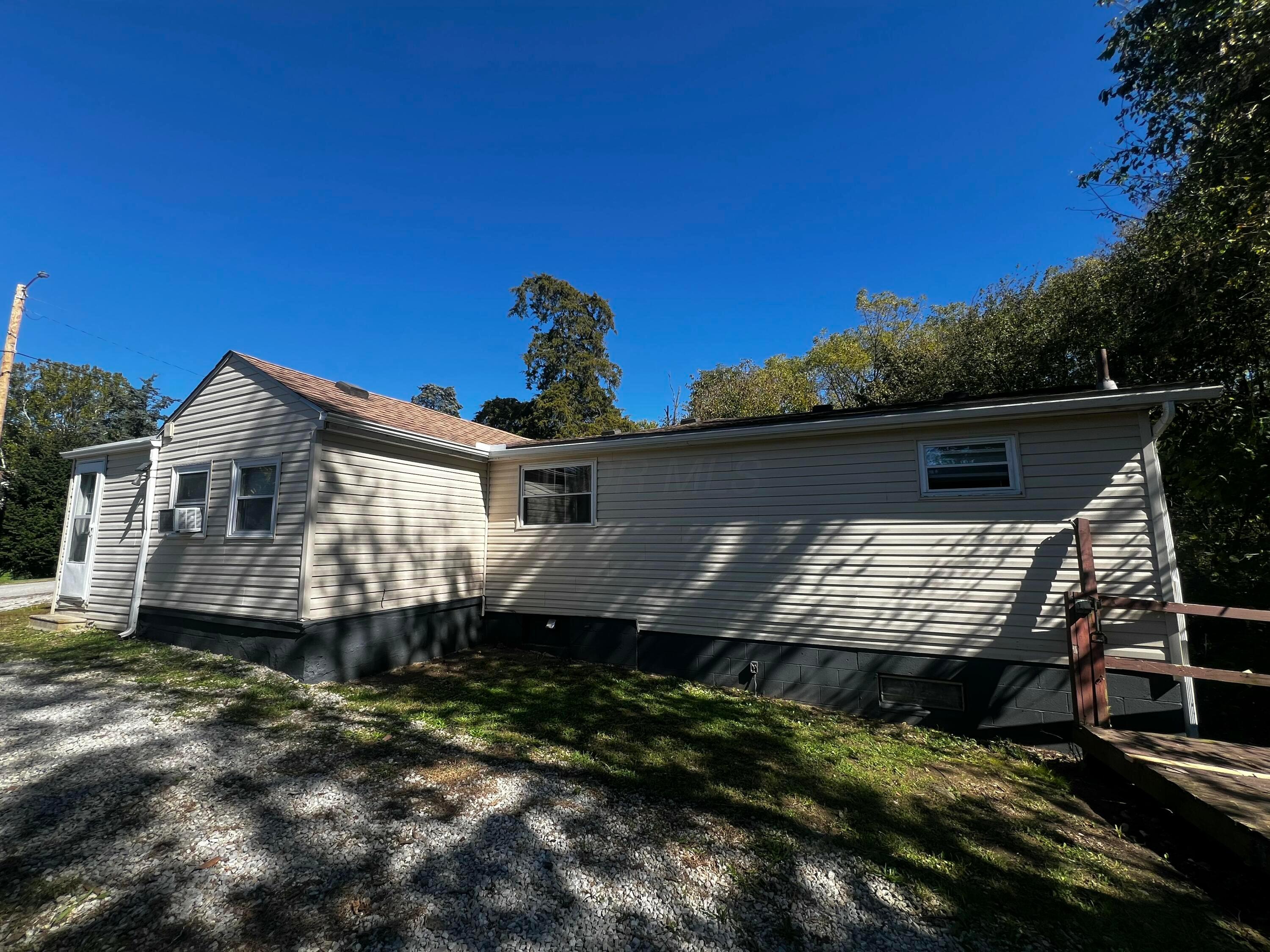 7087 Iris Drive Property Photo 6