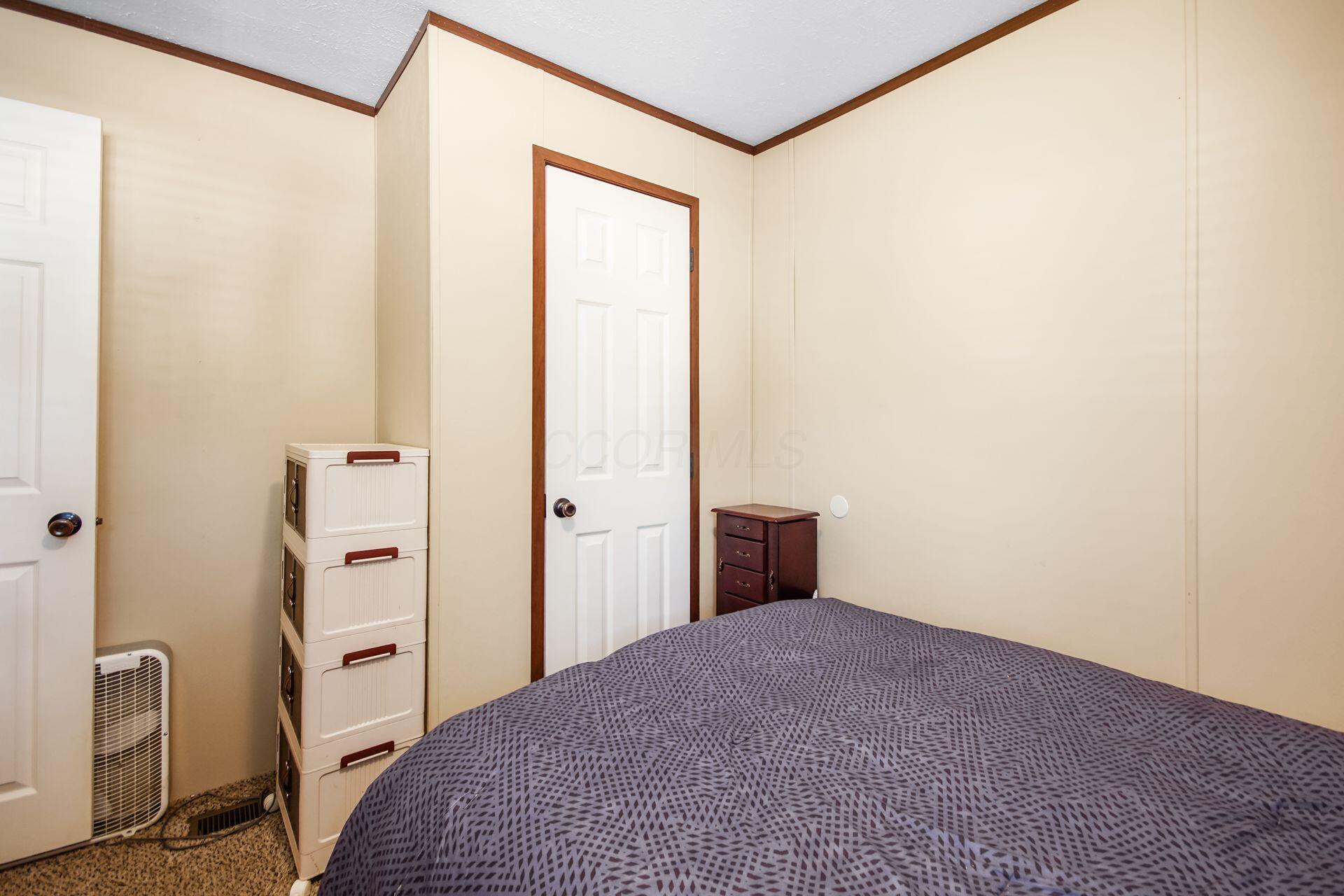 248 Thorn Locust Lane Property Photo 18