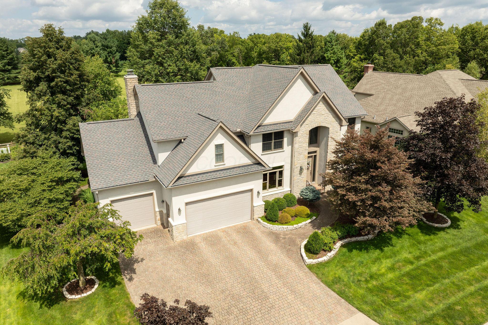 6210 Balmoral Drive Property Photo 4