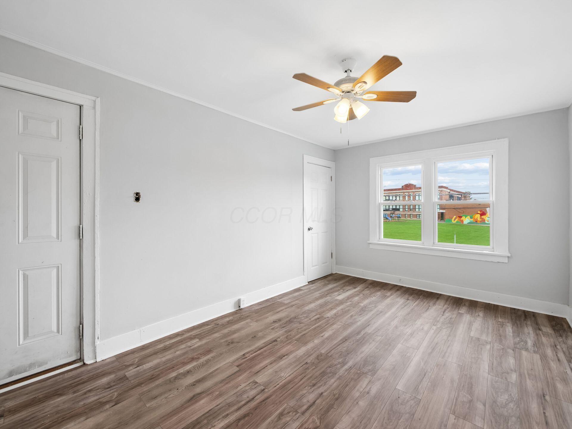 1287 Sullivant Avenue Property Photo 4