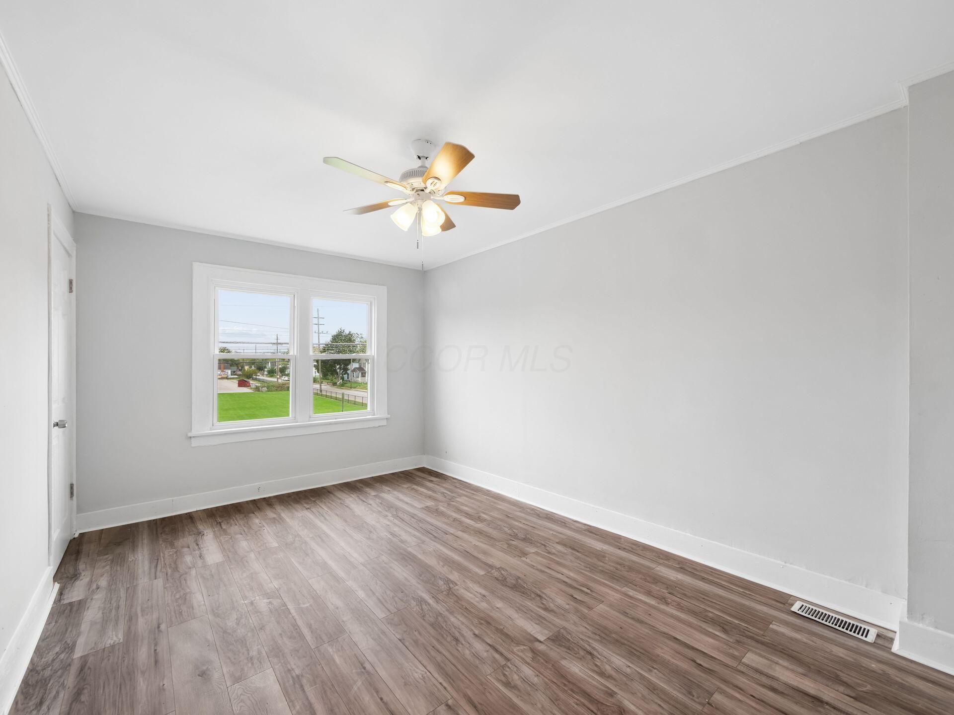 1287 Sullivant Avenue Property Photo 7