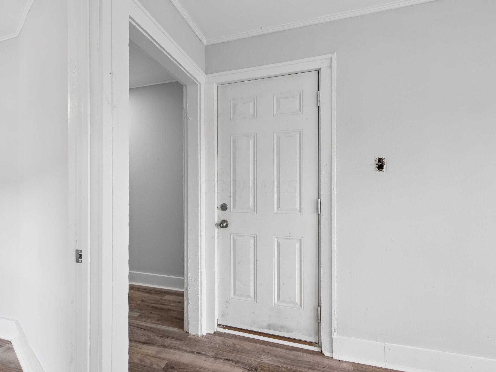 1287 Sullivant Avenue Property Photo 8