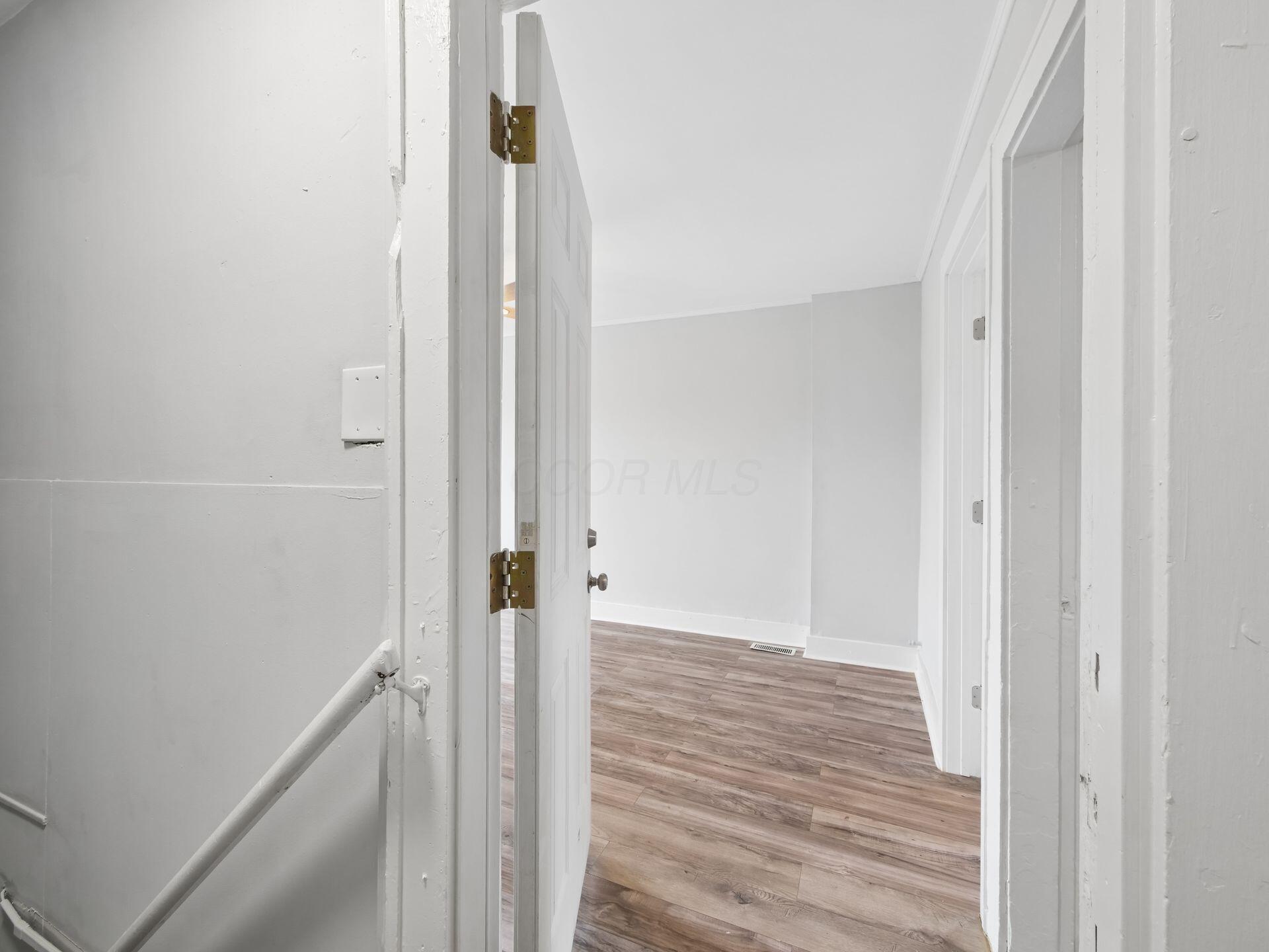1287 Sullivant Avenue Property Photo 9