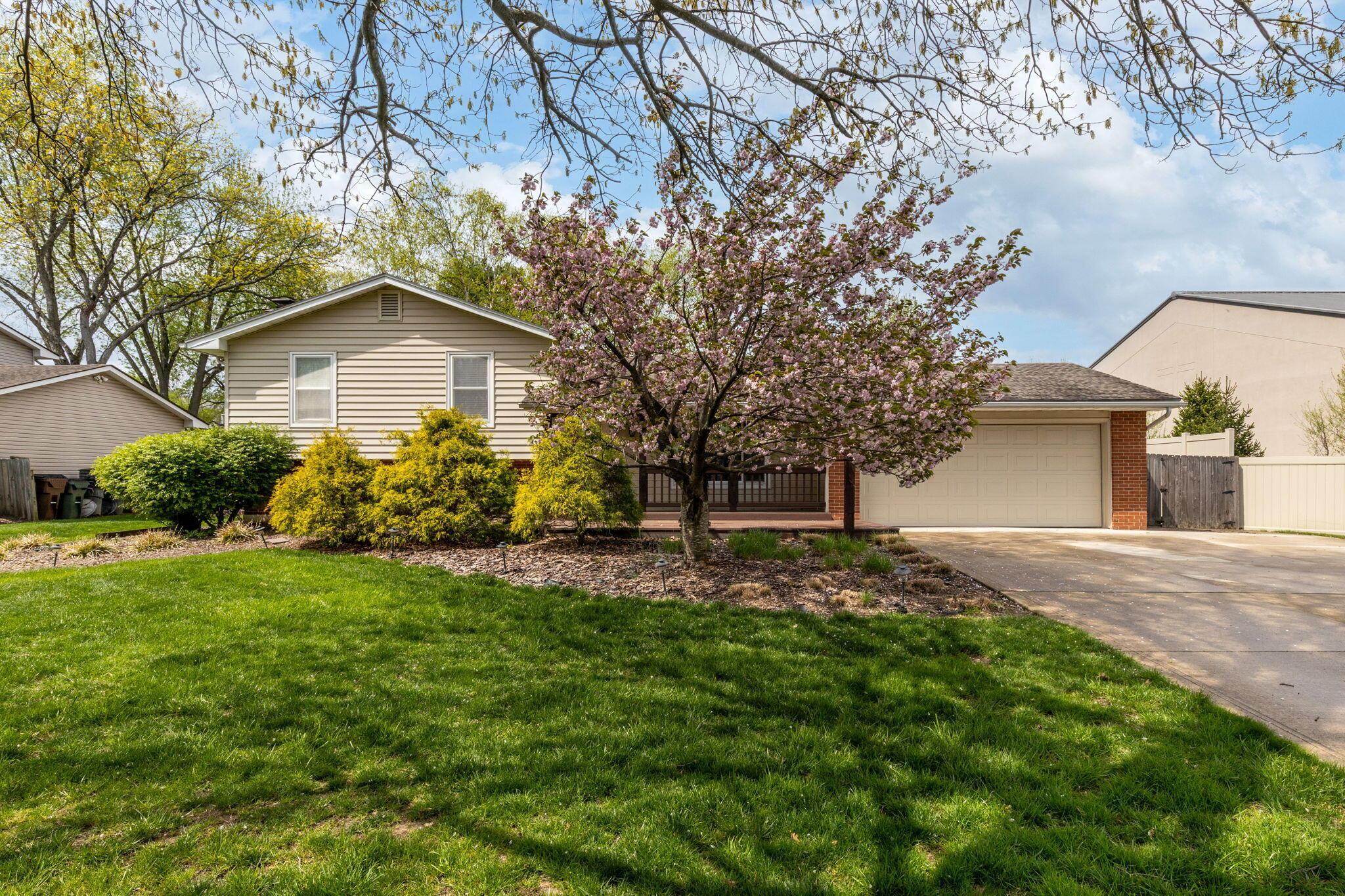 6847 Mcvey Boulevard Property Photo 1
