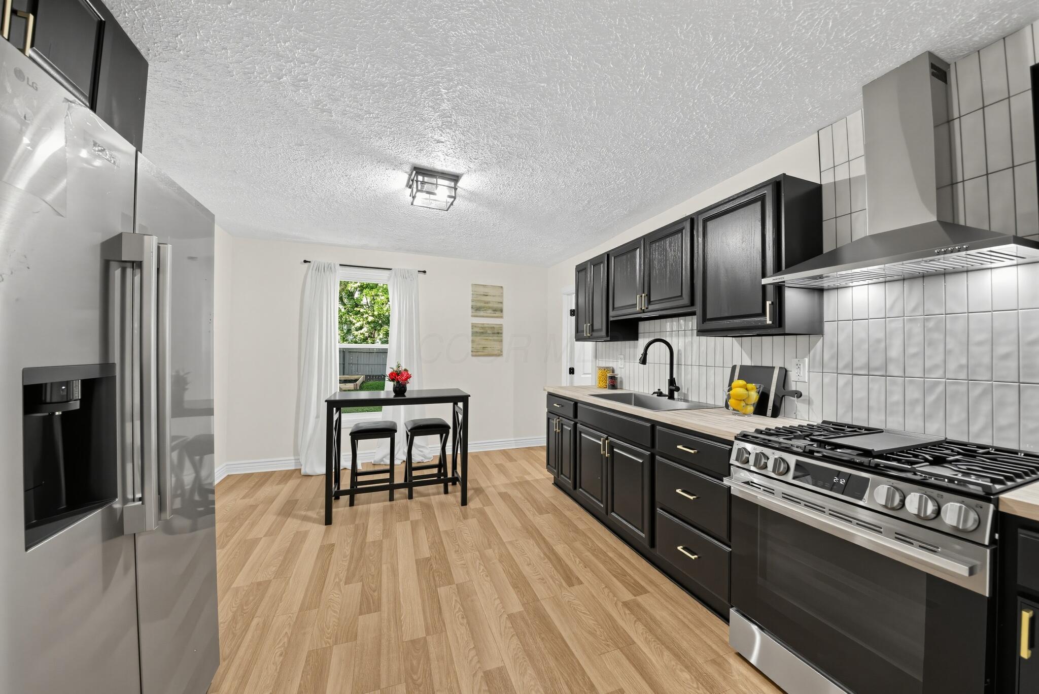 155 Hanover Street Property Photo 5