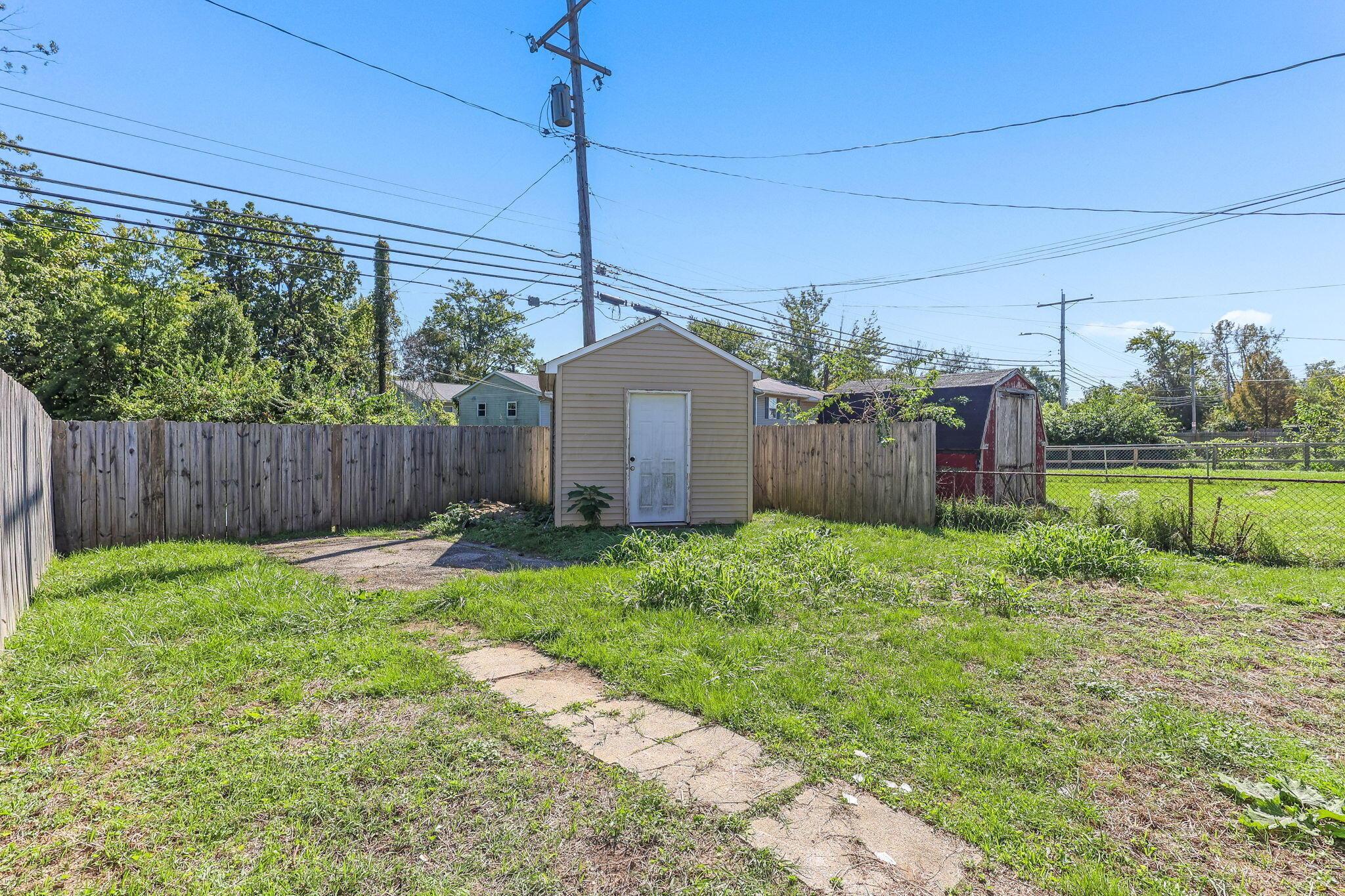 1992 Joyce Avenue Property Photo 36