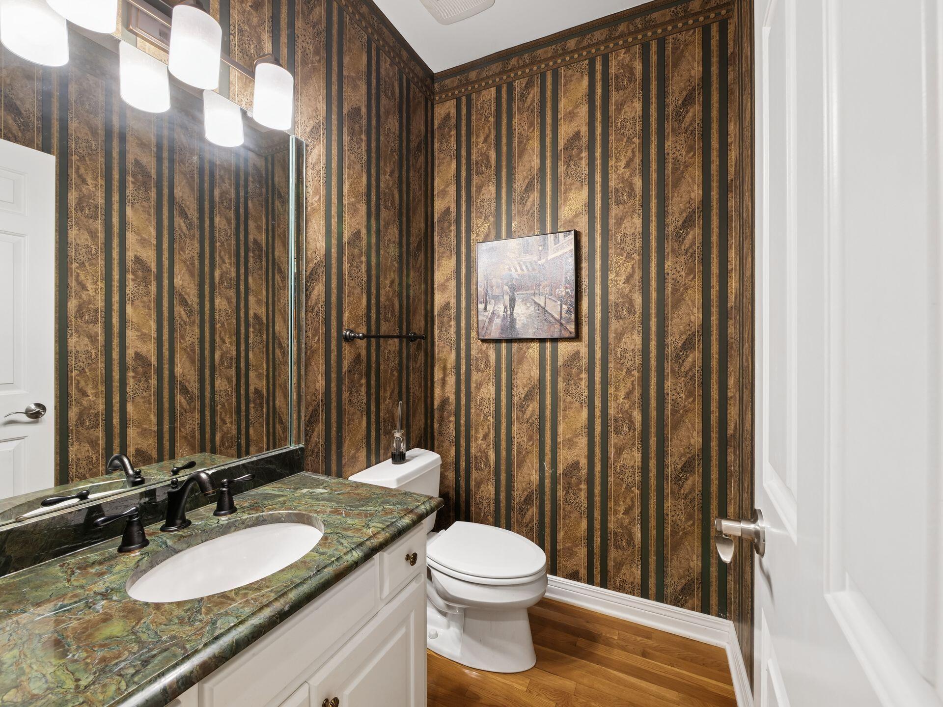 10493 Forest Glen Place Property Photo 23