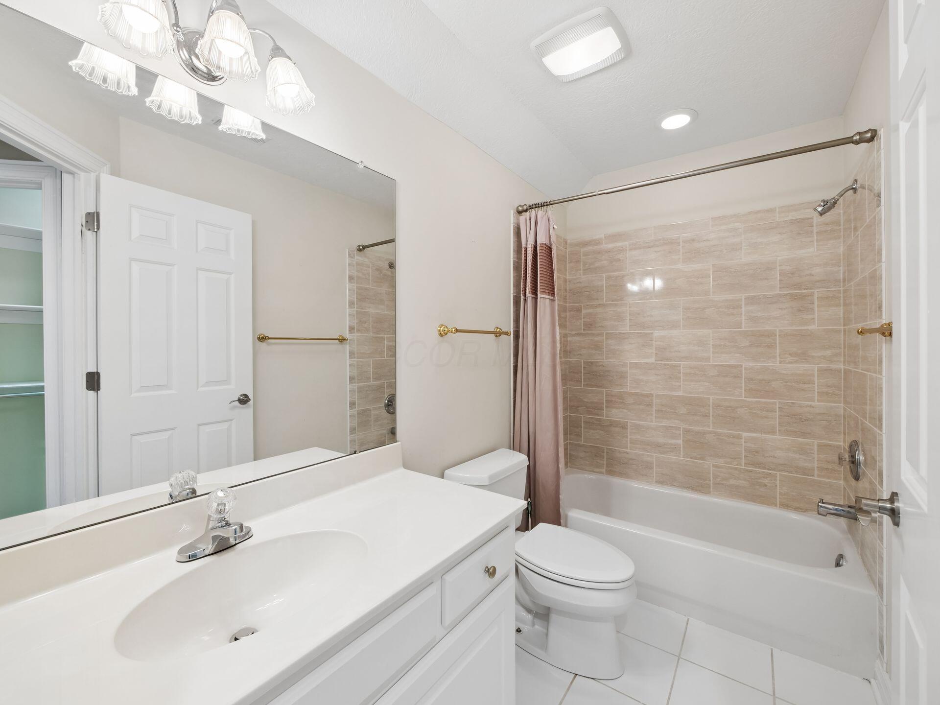10493 Forest Glen Place Property Photo 30