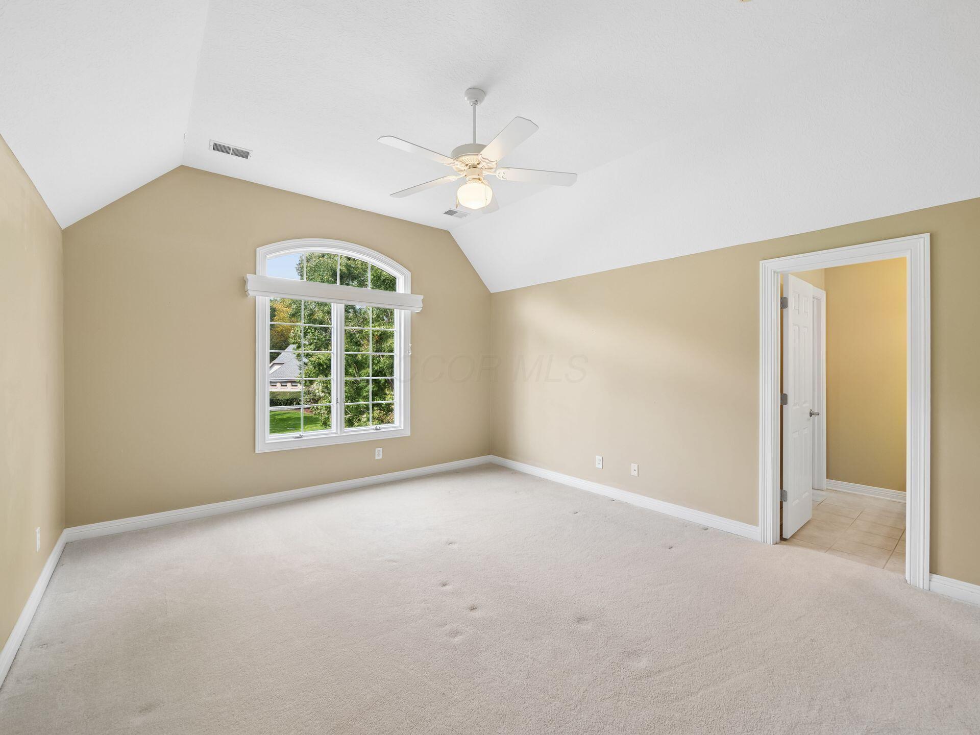 10493 Forest Glen Place Property Photo 32