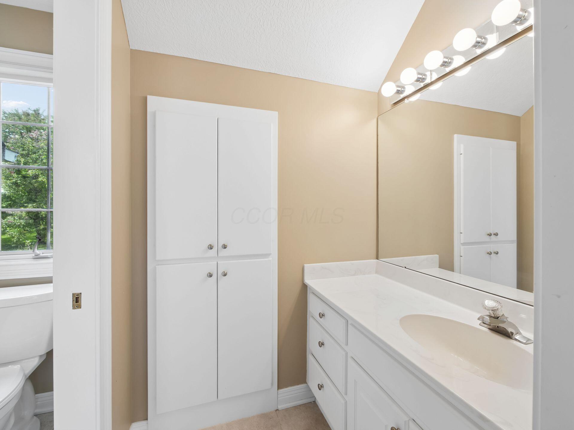 10493 Forest Glen Place Property Photo 34