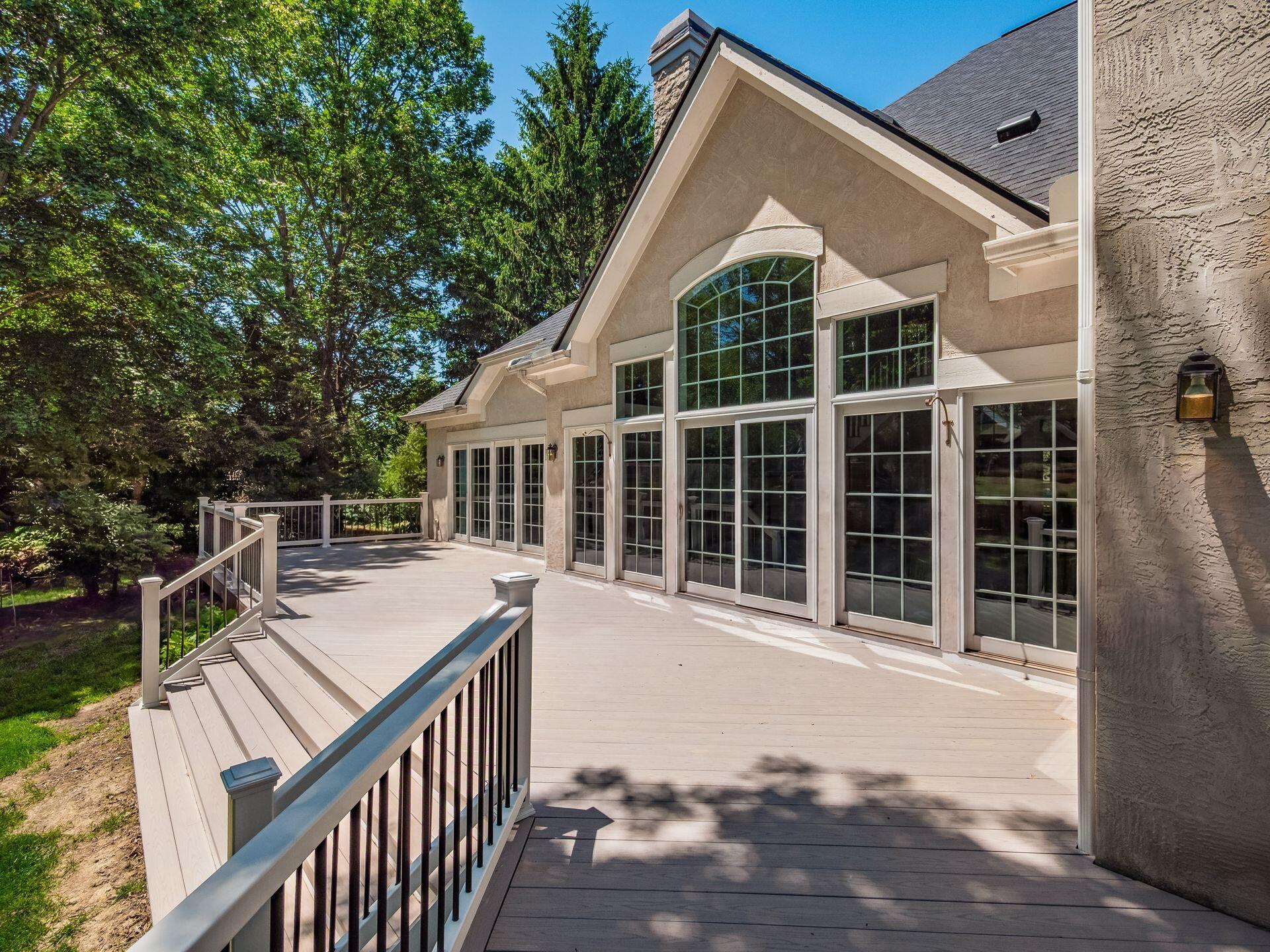 10493 Forest Glen Place Property Photo 50