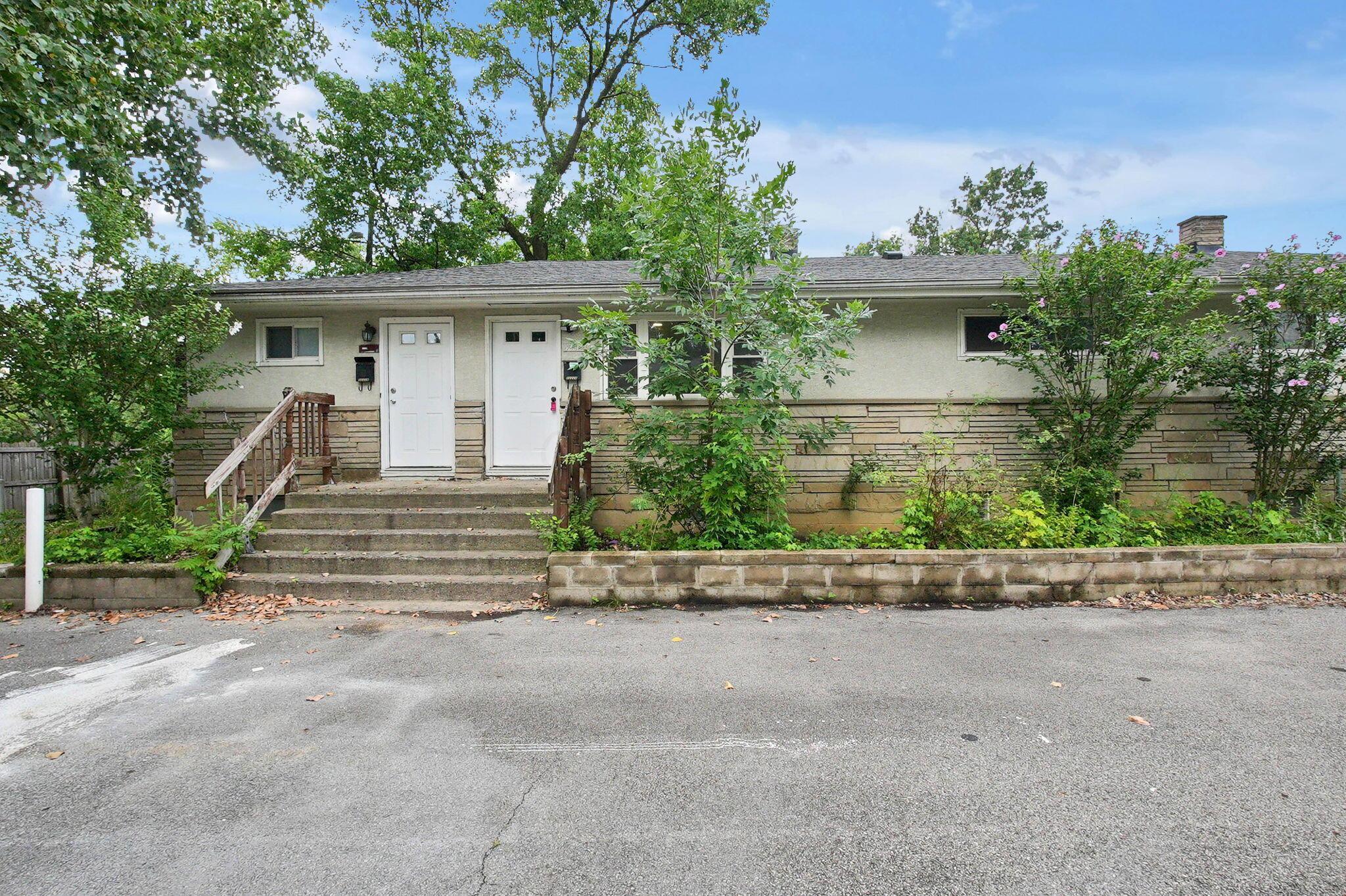 3216 Maize Road, 10 Property Photo 1