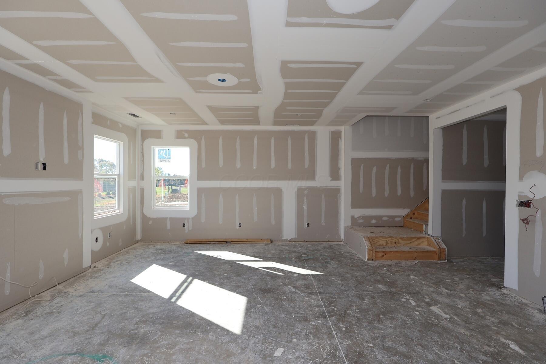 1035 Dawsons Drive Property Photo 11