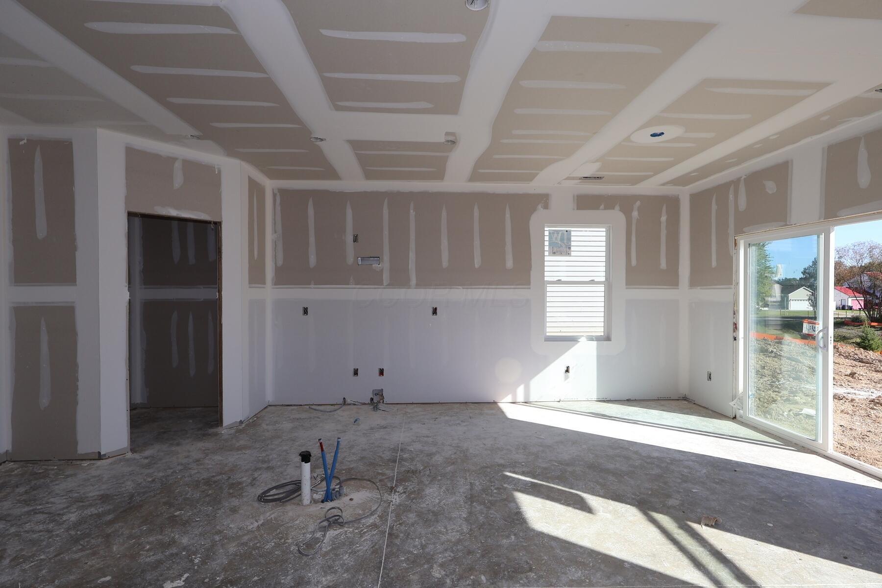 1035 Dawsons Drive Property Photo 12