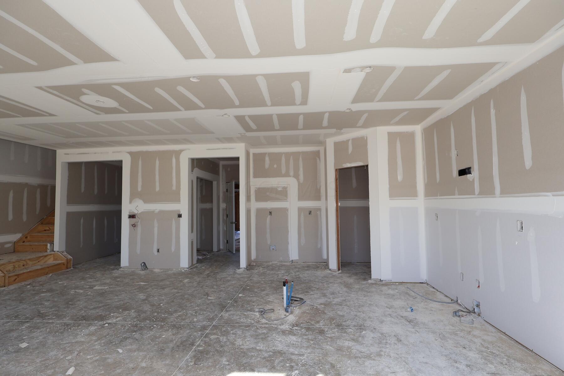 1035 Dawsons Drive Property Photo 14
