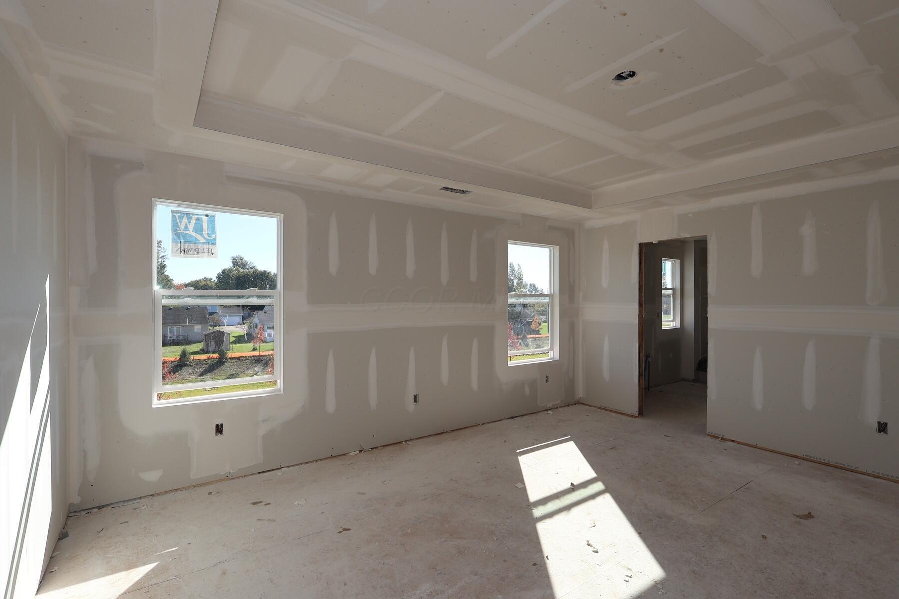 1037 Dawsons Drive Property Photo 9
