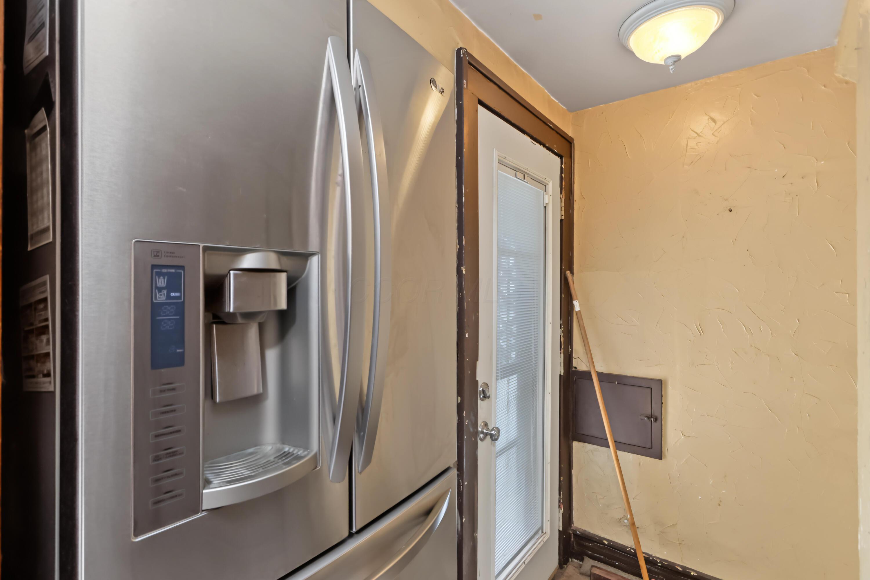 522 W Walnut Street Property Photo 16