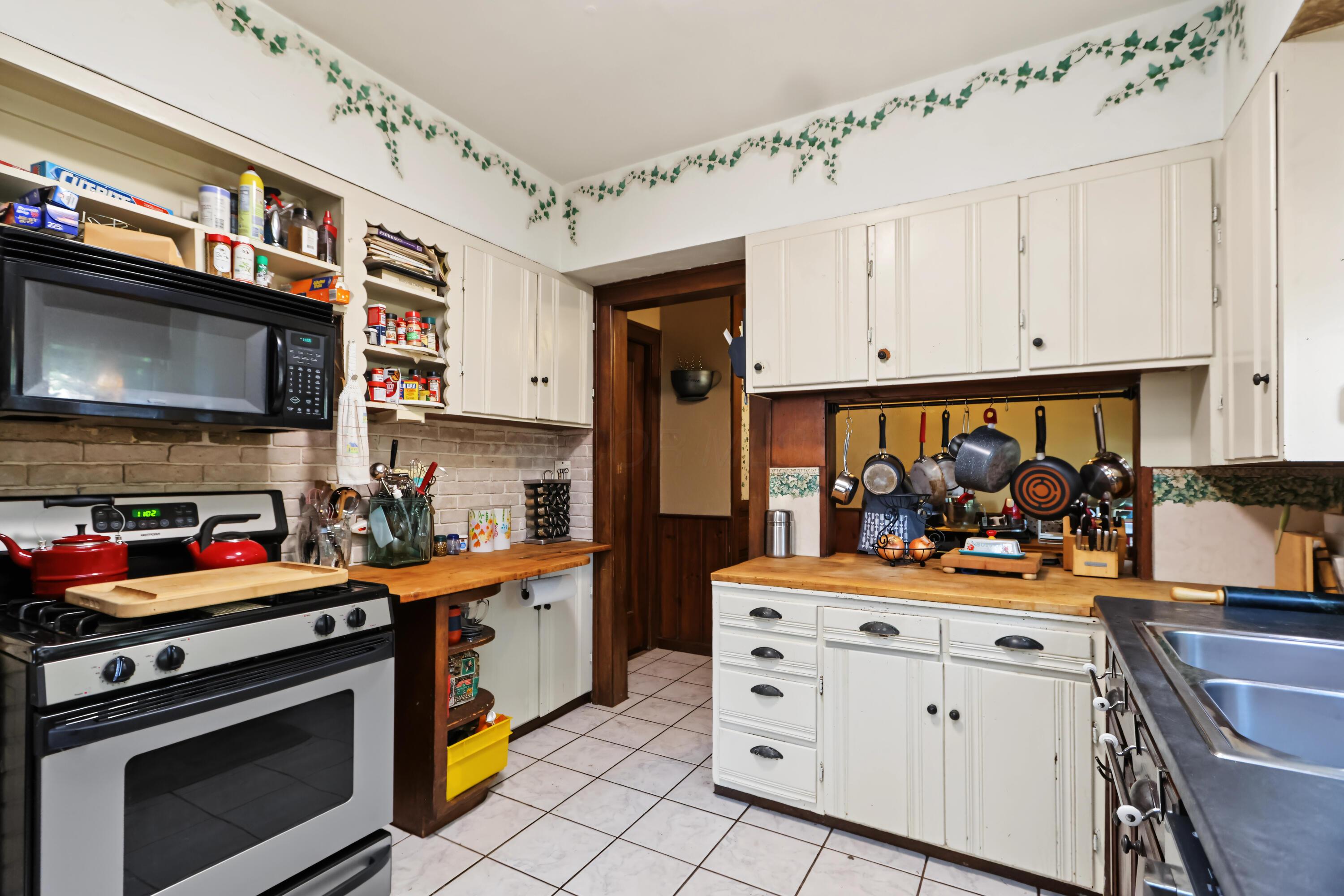 522 W Walnut Street Property Photo 17