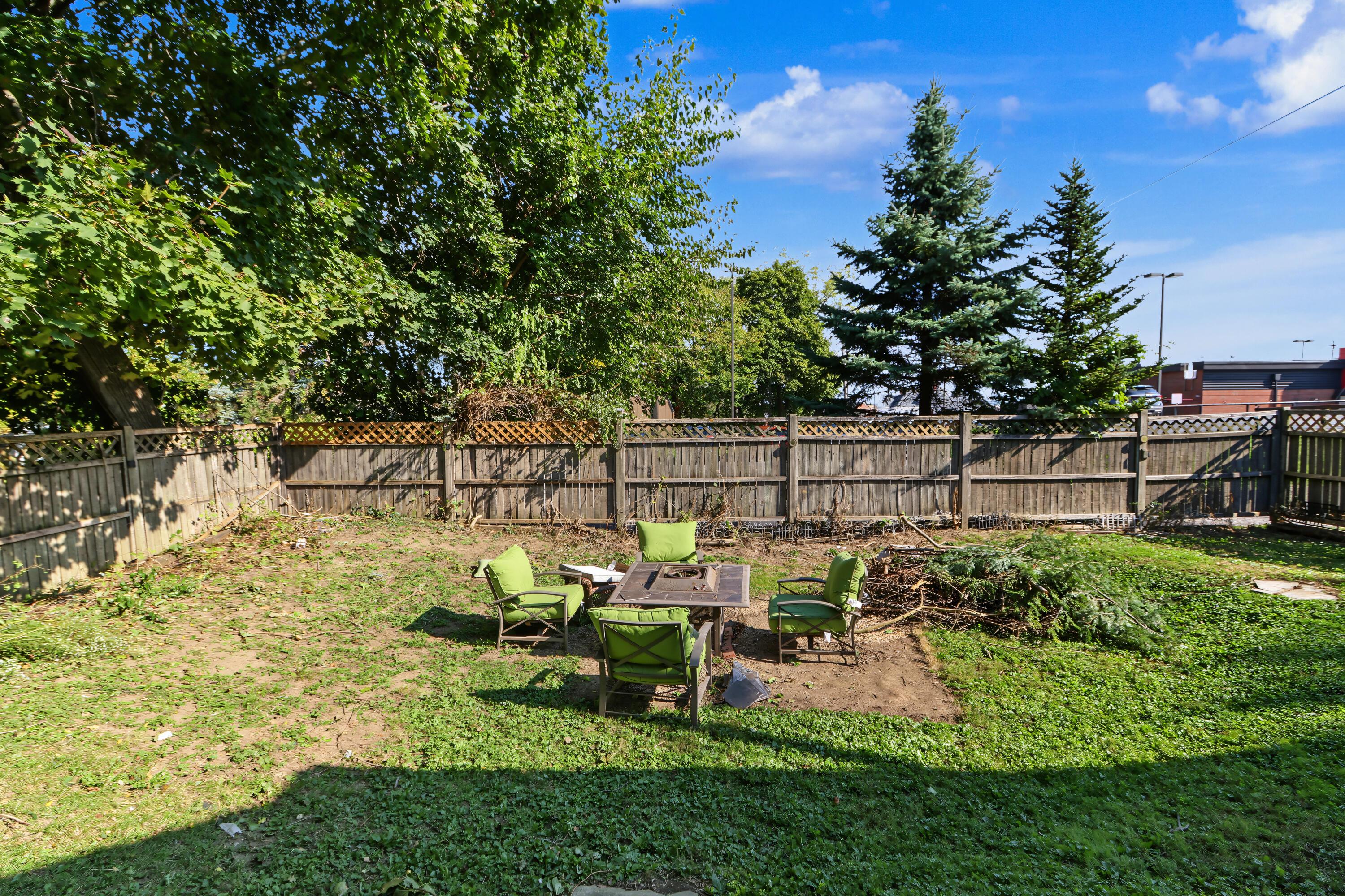 522 W Walnut Street Property Photo 40