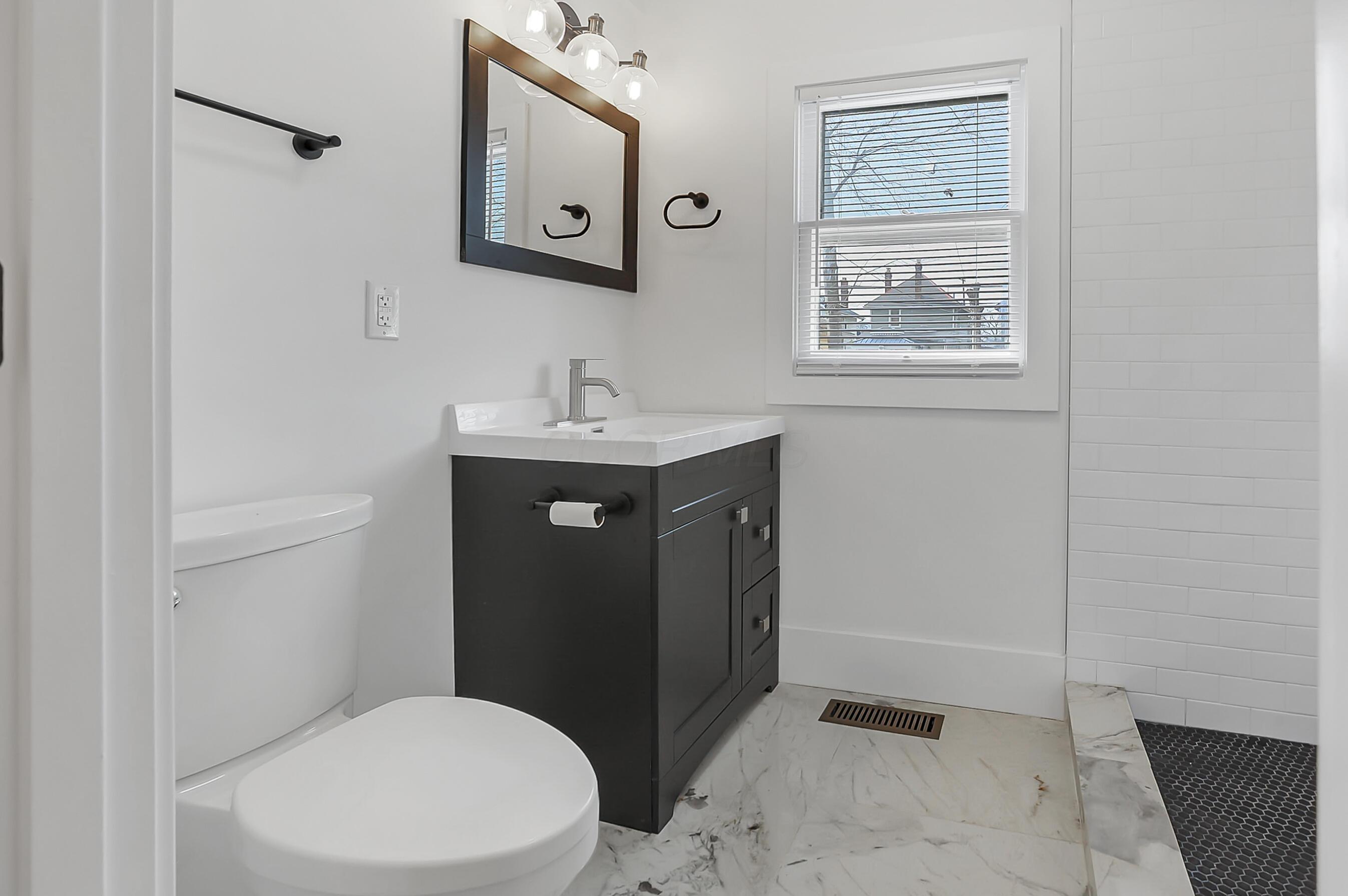 743 Lilley Avenue Property Photo 6