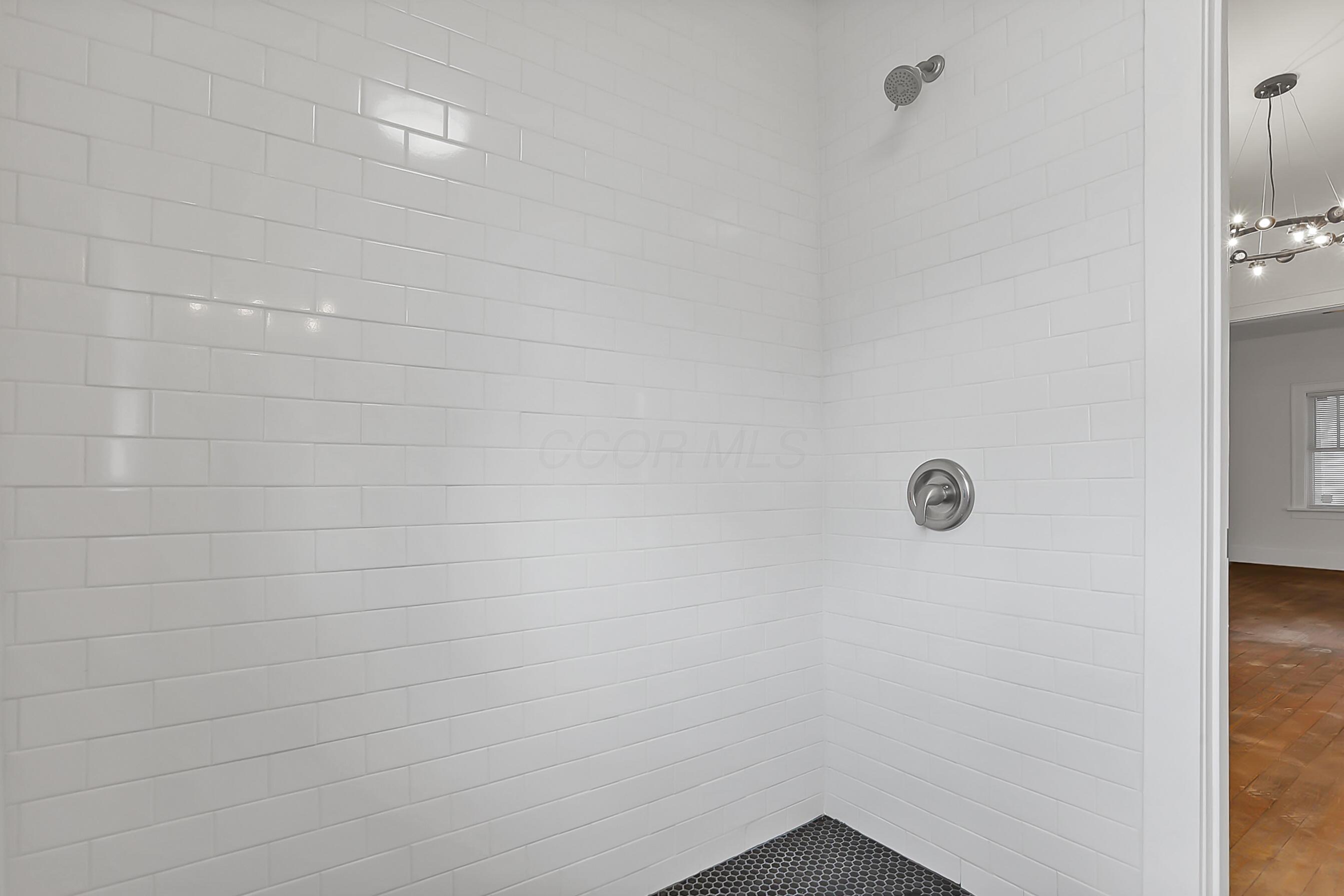 743 Lilley Avenue Property Photo 7