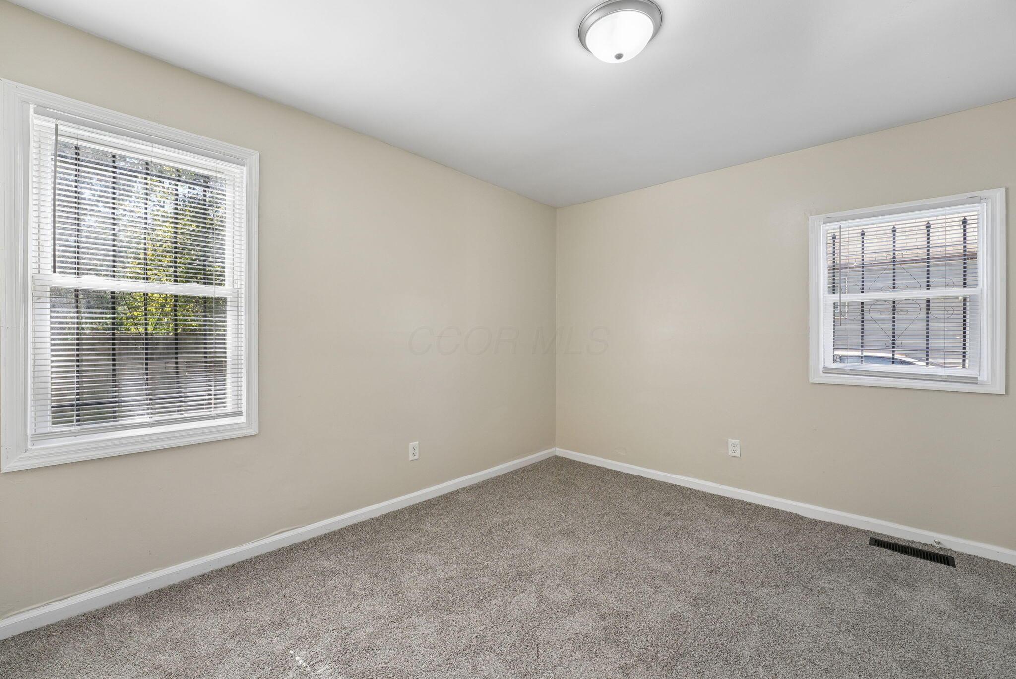 1935 Republic Avenue Property Photo 20