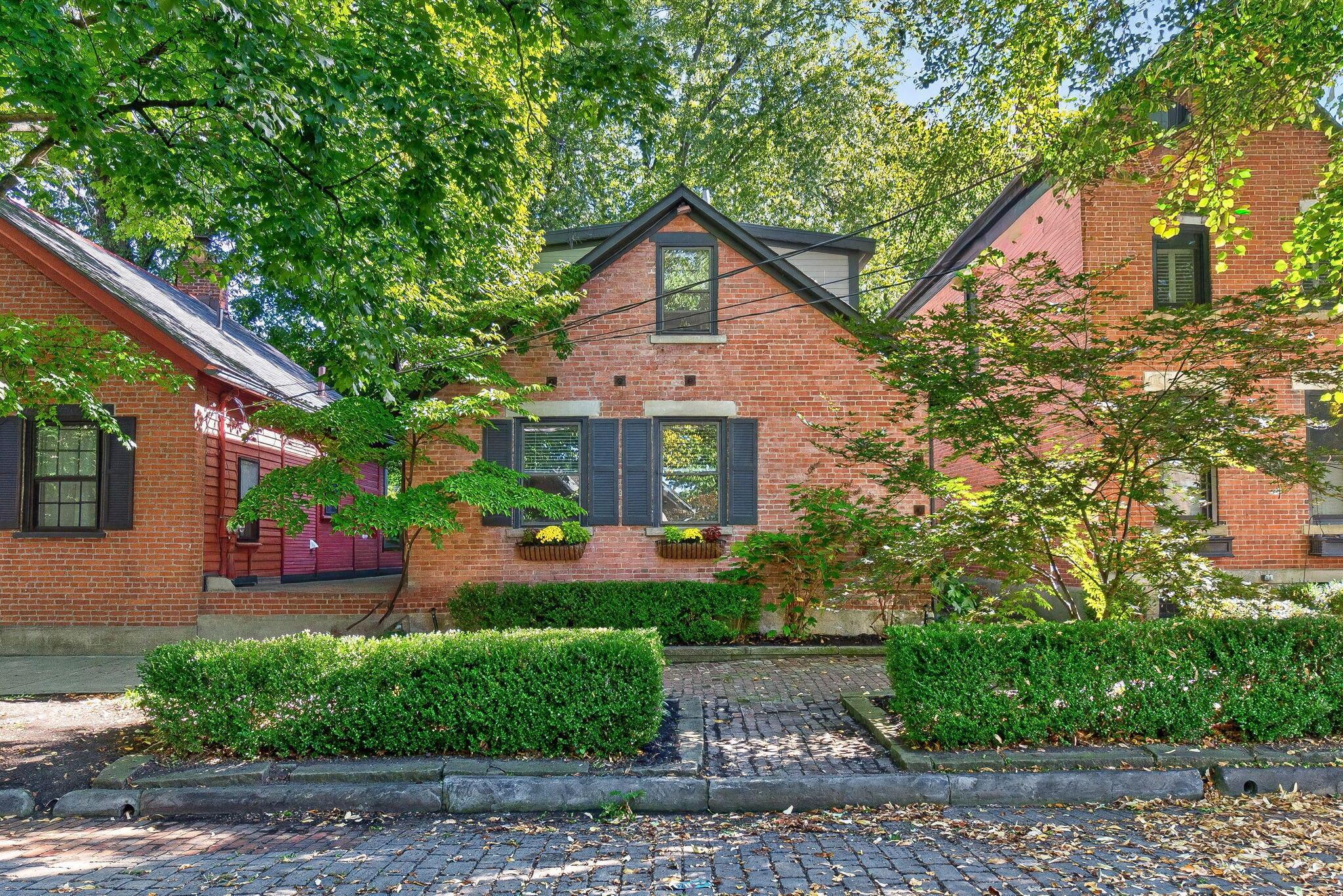 752 City Park Avenue Property Photo 2