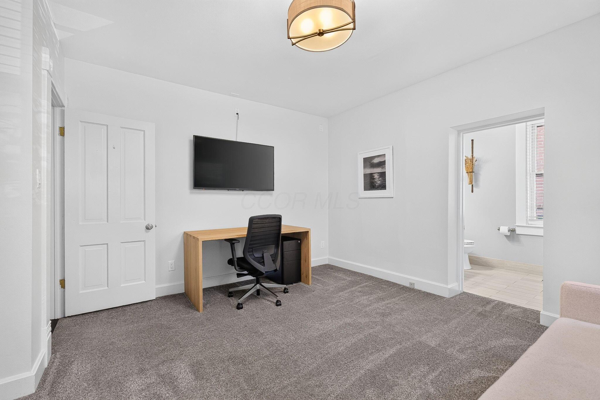752 City Park Avenue Property Photo 27