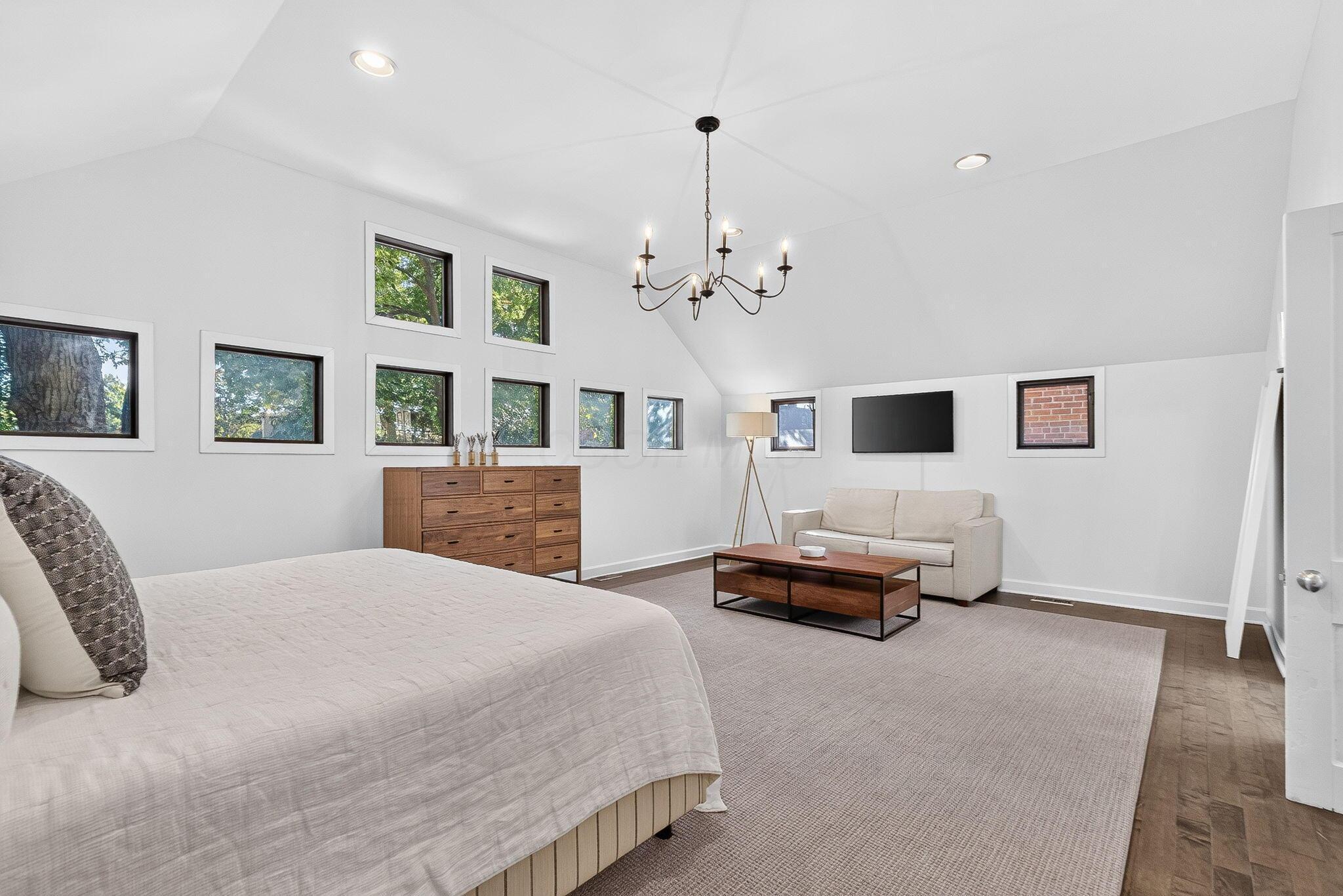752 City Park Avenue Property Photo 37